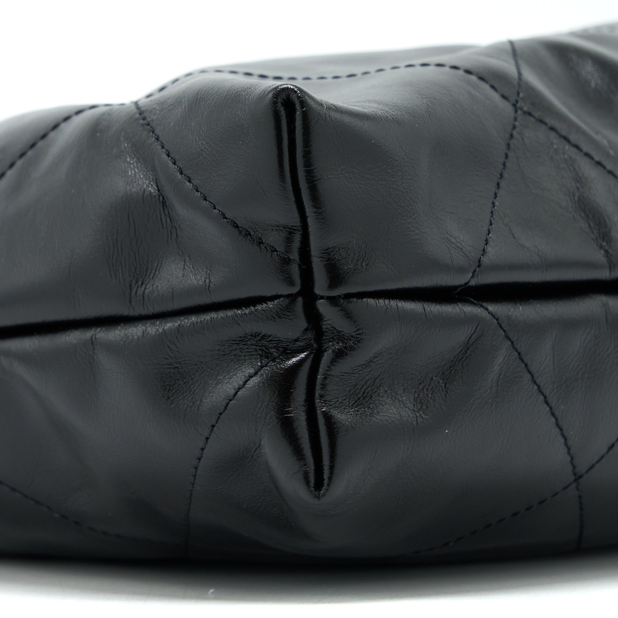 chanel-medium-22-bag-shiny-calfskin-so-black-with-black-hardware-microchip