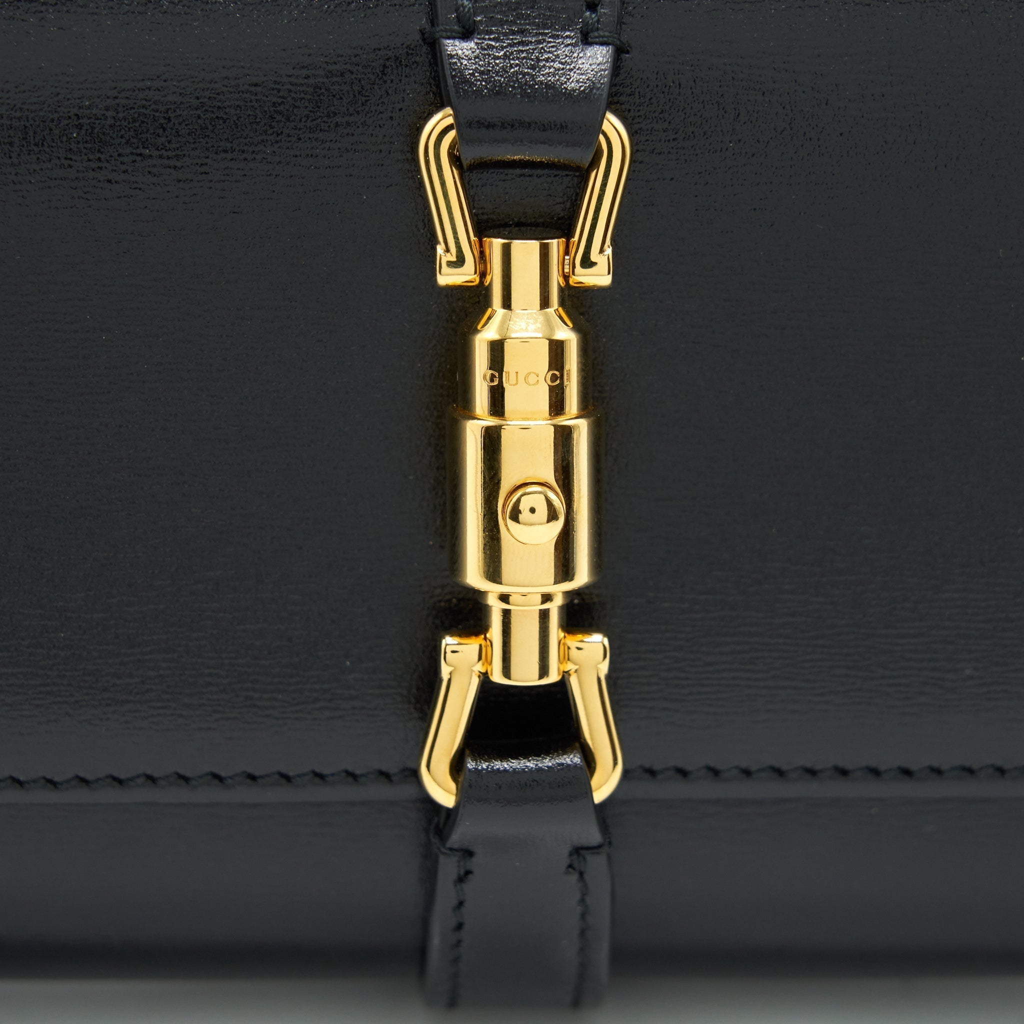 gucci-jackie-1961-chain-wallet-black-ghw