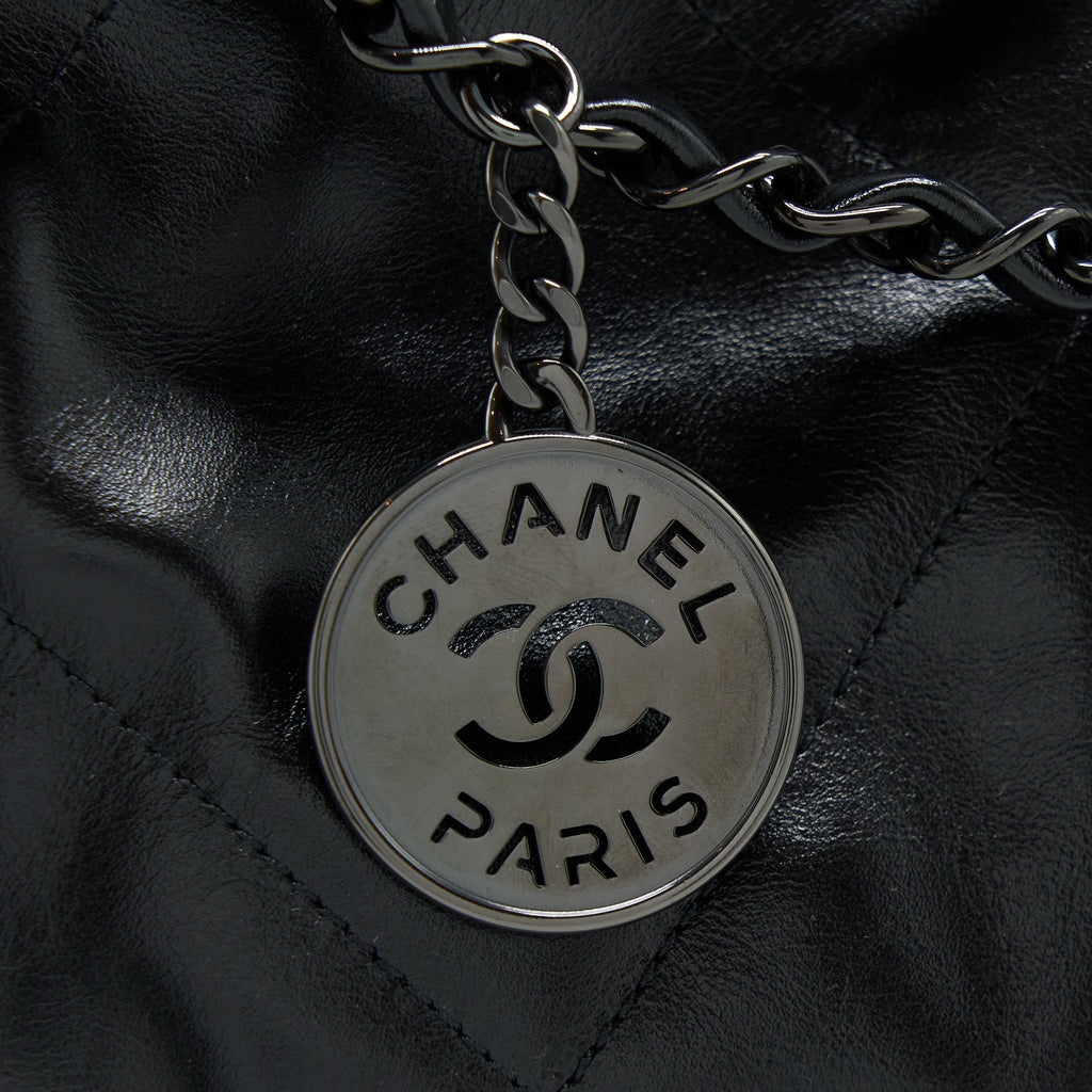 chanel-medium-22-bag-shiny-calfskin-so-black-with-black-hardware-microchip