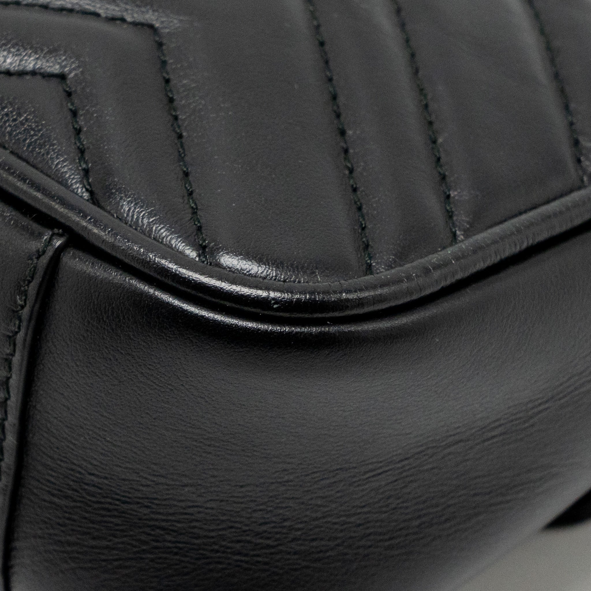 gucci-mini-gg-marmont-shoulder-bag-calfskin-black-ghw-3