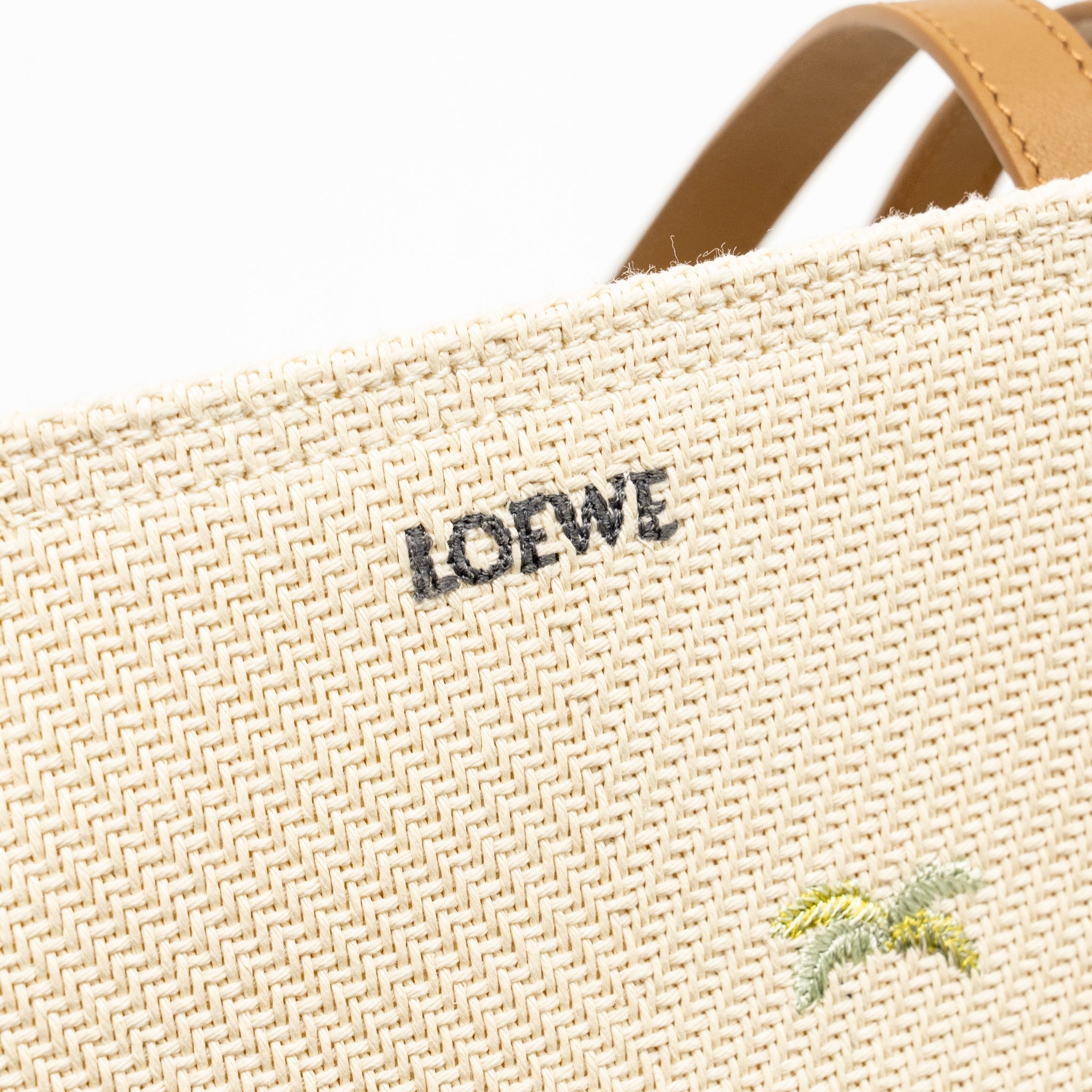 loewe-suna-fujita-limited-edition-medium-puzzle-fold-tote-bag-canvas-leather-beige-multicolour