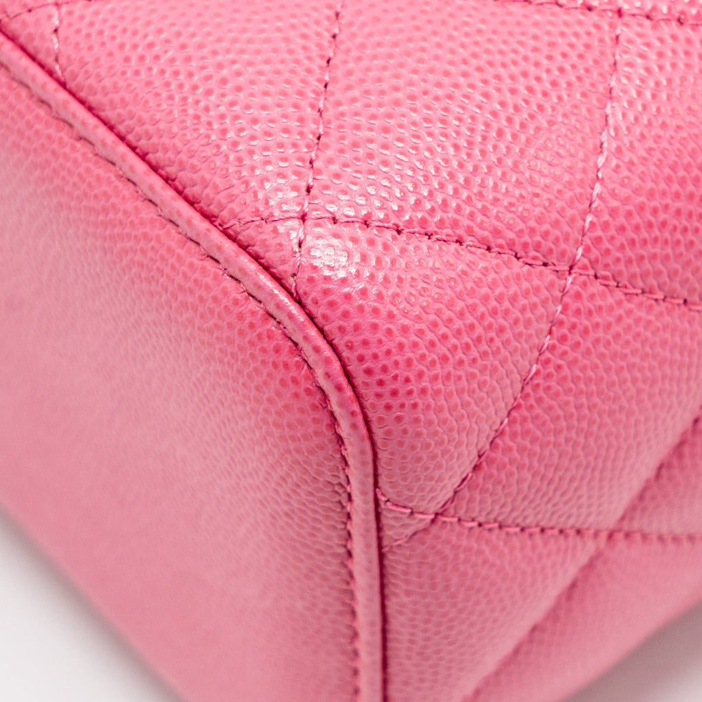 chanel-long-vanity-case-with-chain-caviar-hot-pink-lghw