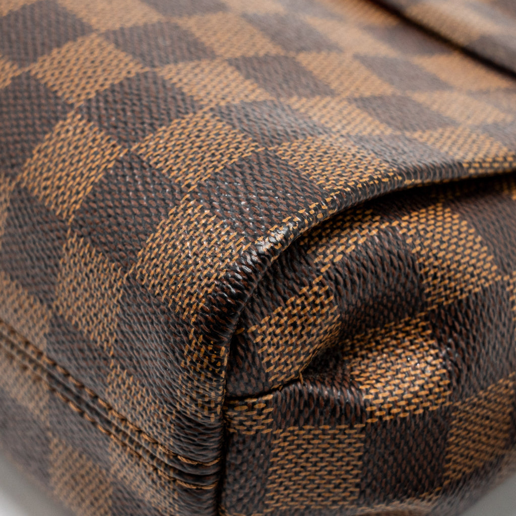 louis-vuitton-croisette-damier-ebene-ghw-2