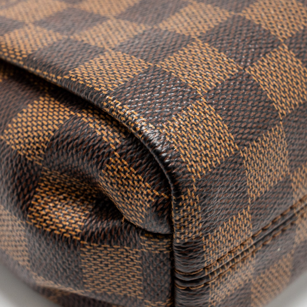 louis-vuitton-croisette-damier-ebene-ghw-2