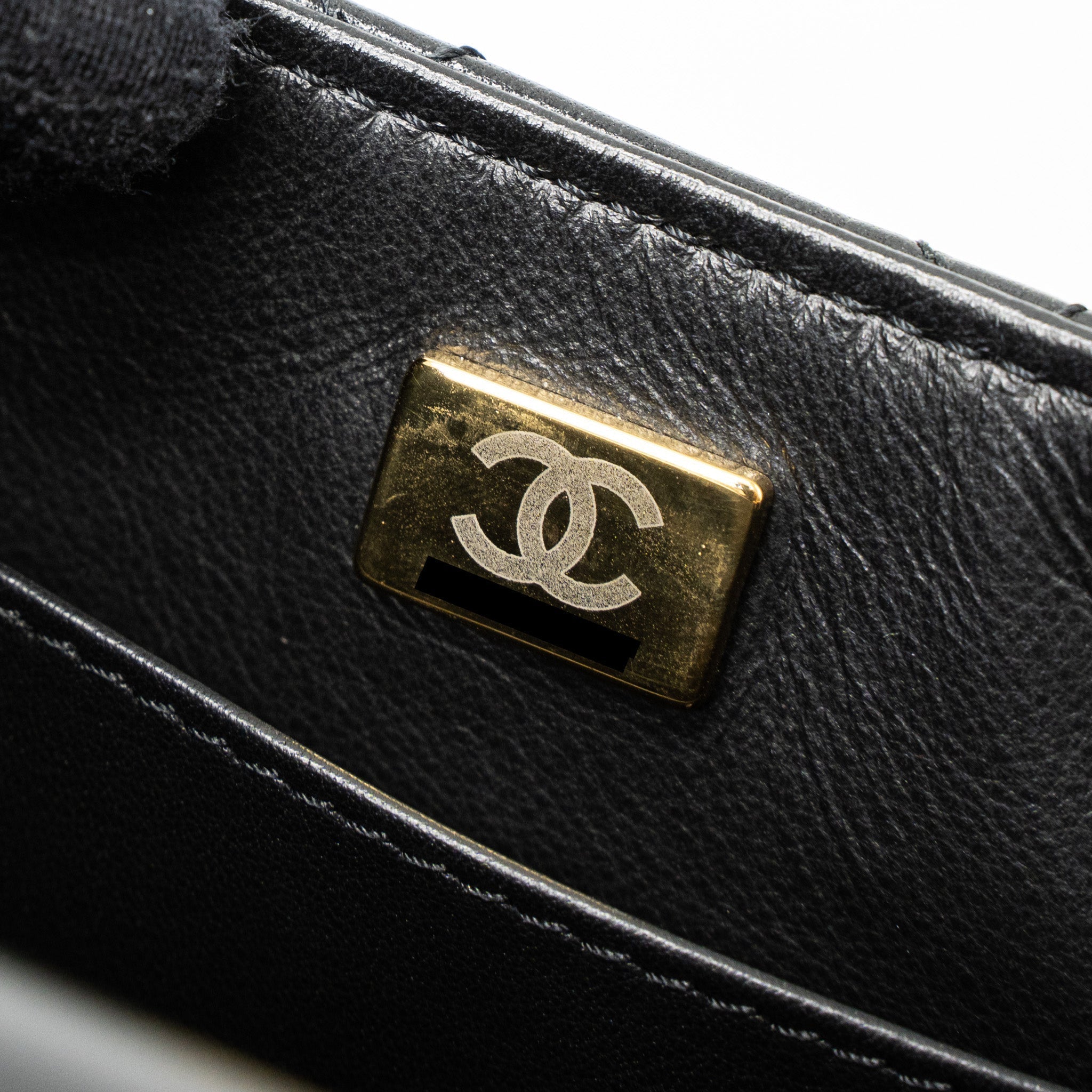 chanel-22k-retro-new-classic-square-mini-flap-bag-goatskin-black-brushed-ghw-microchip