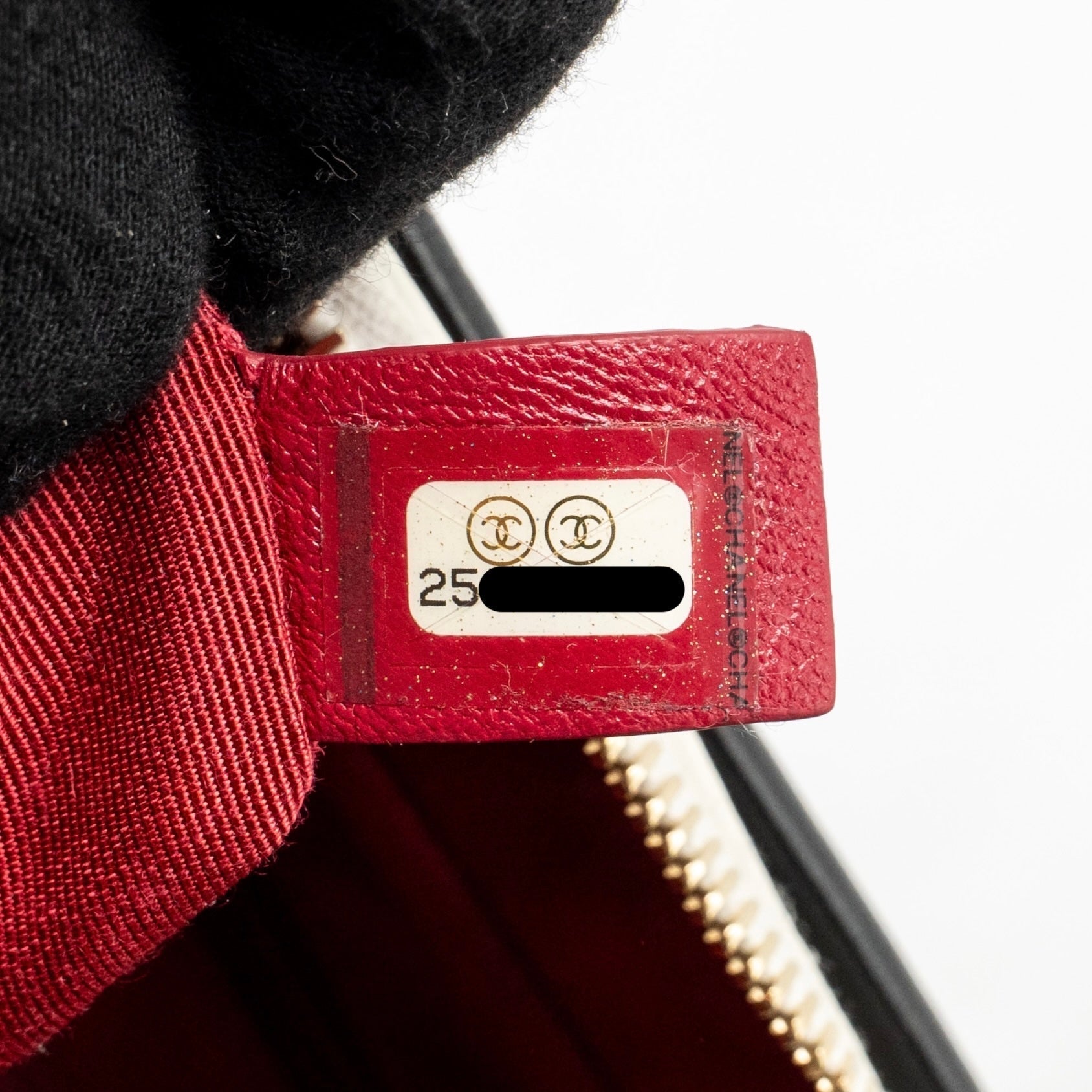 chanel-small-gabrielle-hobo-bag-aged-calfskin-white-black-multicolour-hardware-1