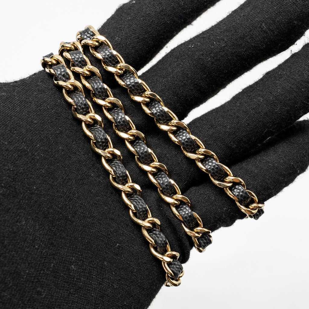 chanel-mini-vanity-case-with-chain-caviar-black-lghwmicrochip