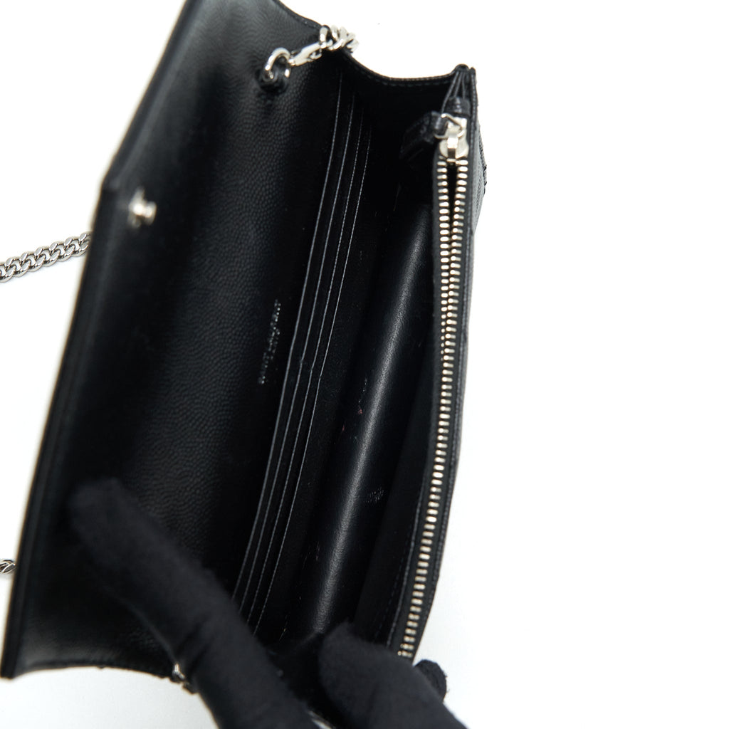 saint-laurent-ysl-cassandra-matelasse-envelope-chain-wallet-grained-calfskin-black-shw