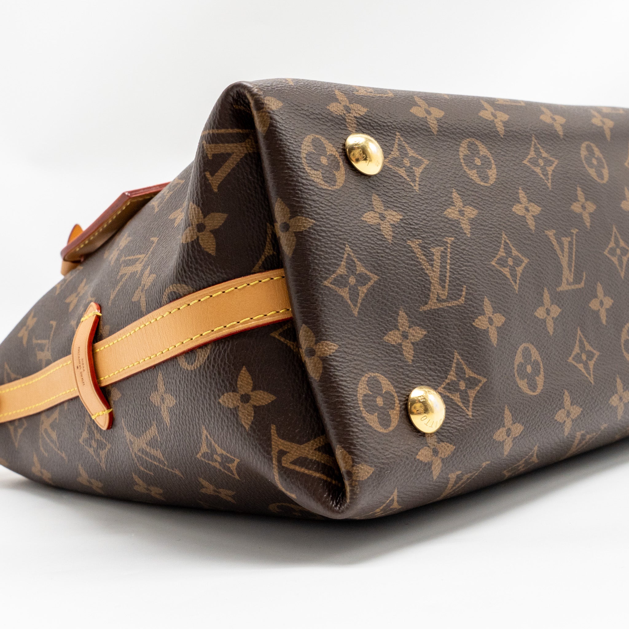louis-vuitton-carryall-pm-monogram-canvas-leather-ghw-1