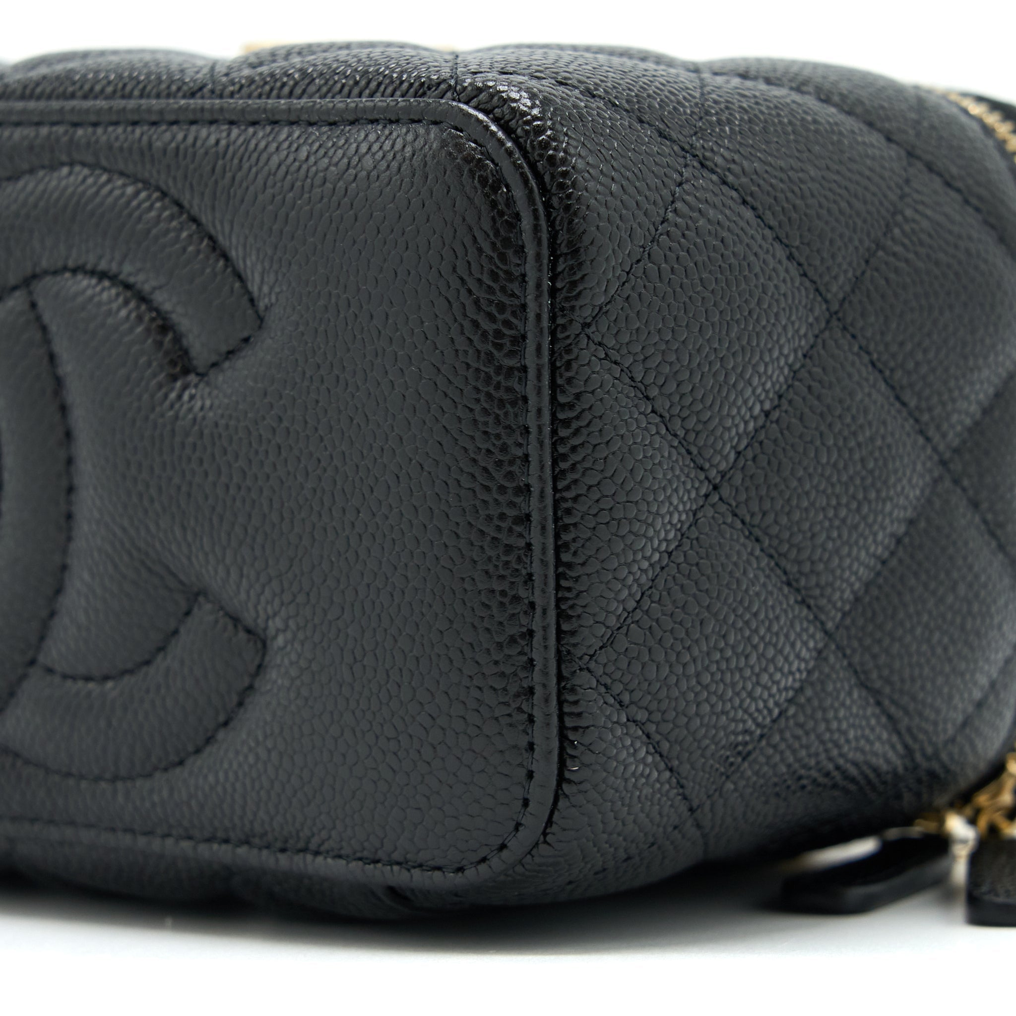 chanel-23p-coco-love-long-vanity-caviar-black-brushed-ghw-microchip