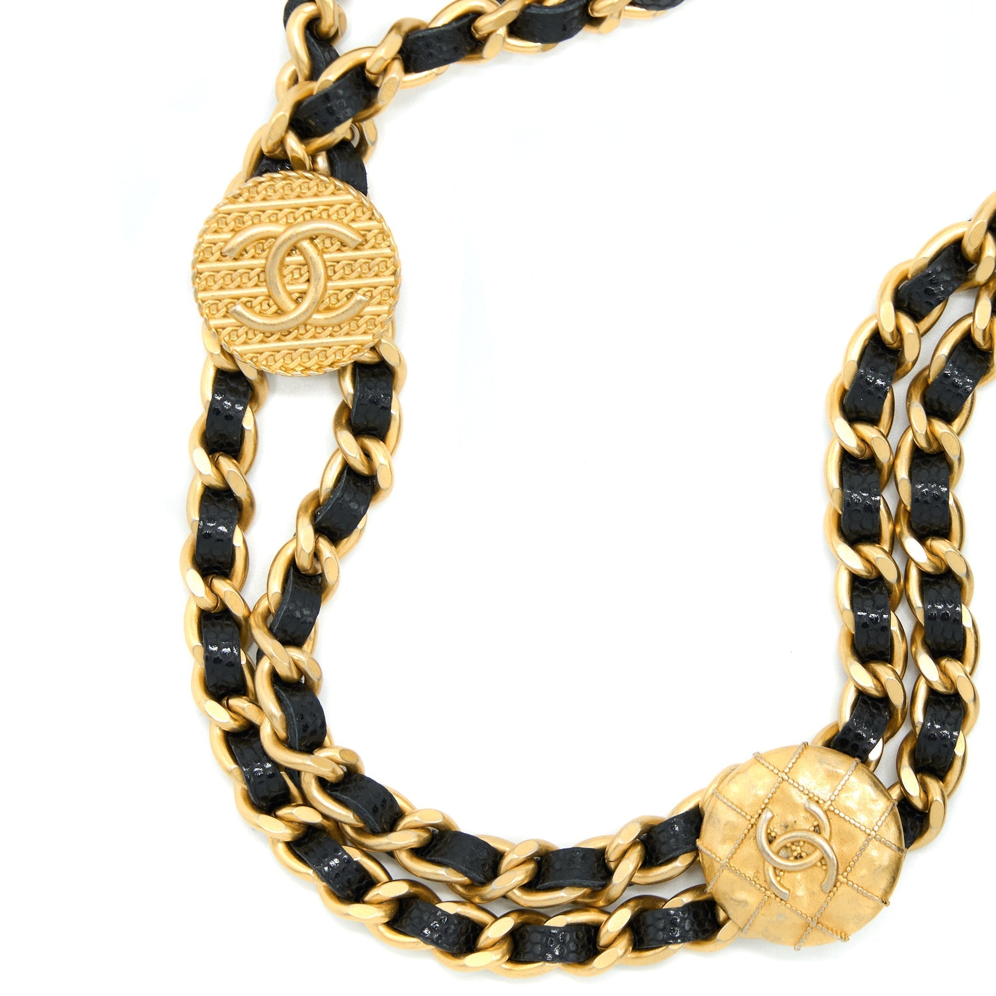 chanel-22a-twist-your-button-wallet-on-chain-caviar-black-ghw-microchip