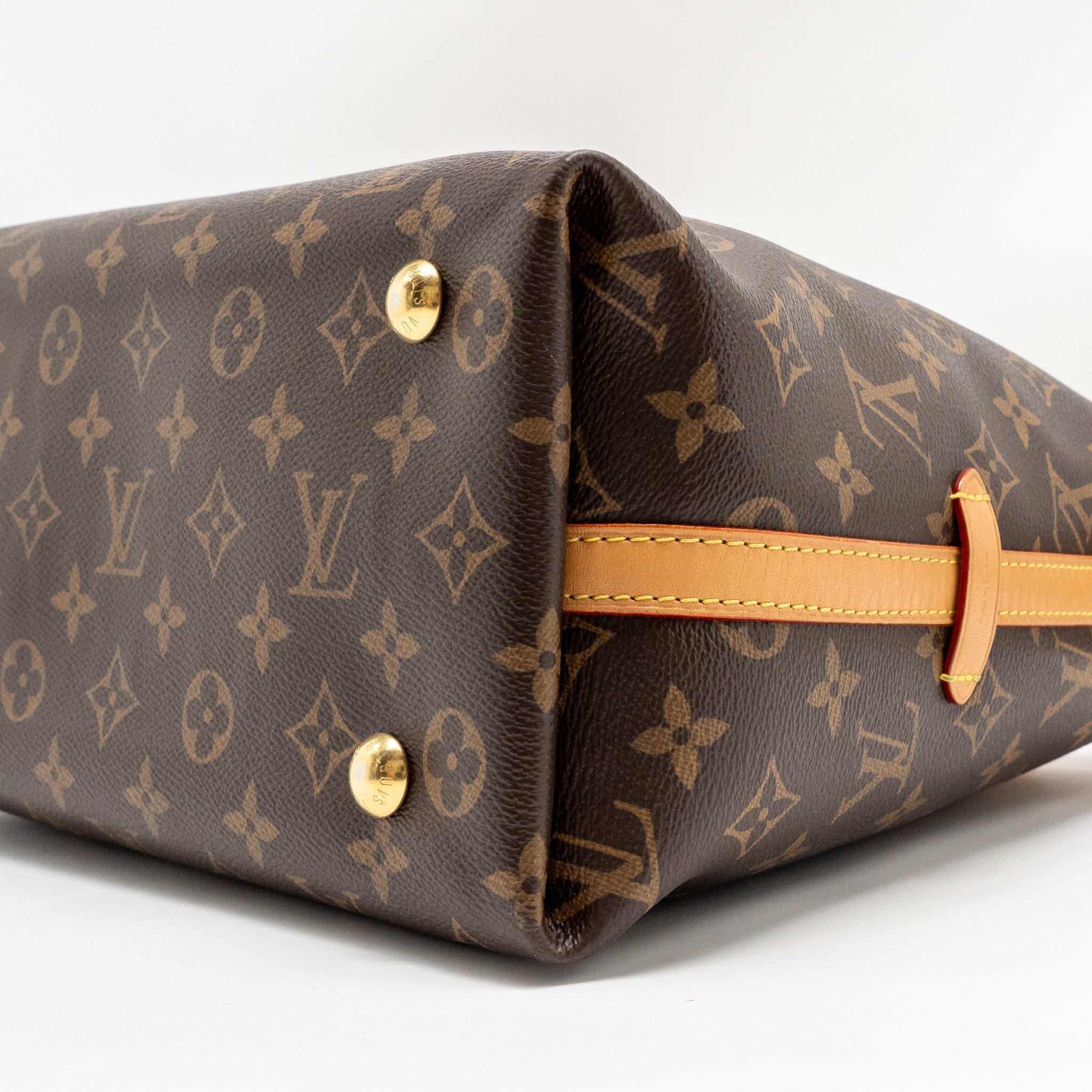 louis-vuitton-carryall-pm-monogram-canvas-leather-ghw-1