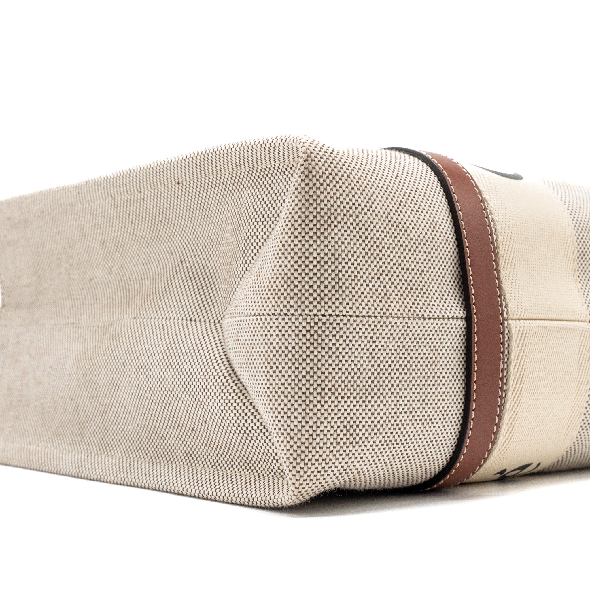 chloe-woody-tote-bag-canvas-ivory-brown