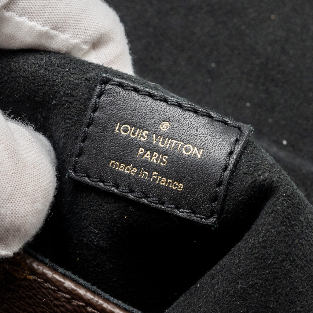 louis-vuitton-locky-bb-monogram-canvas-leather-black-ghw