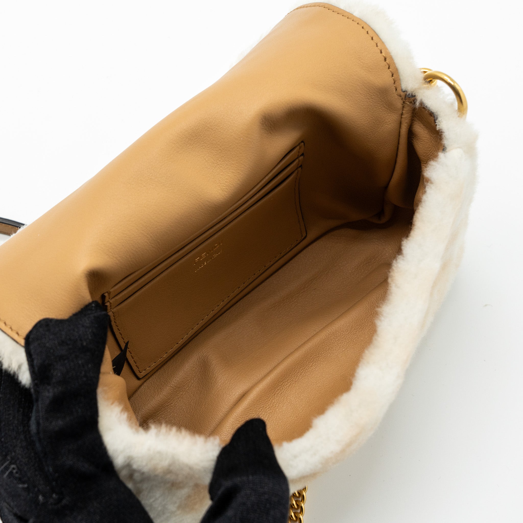 fendi-mini-baguette-sheepskin-beige-white-ghw