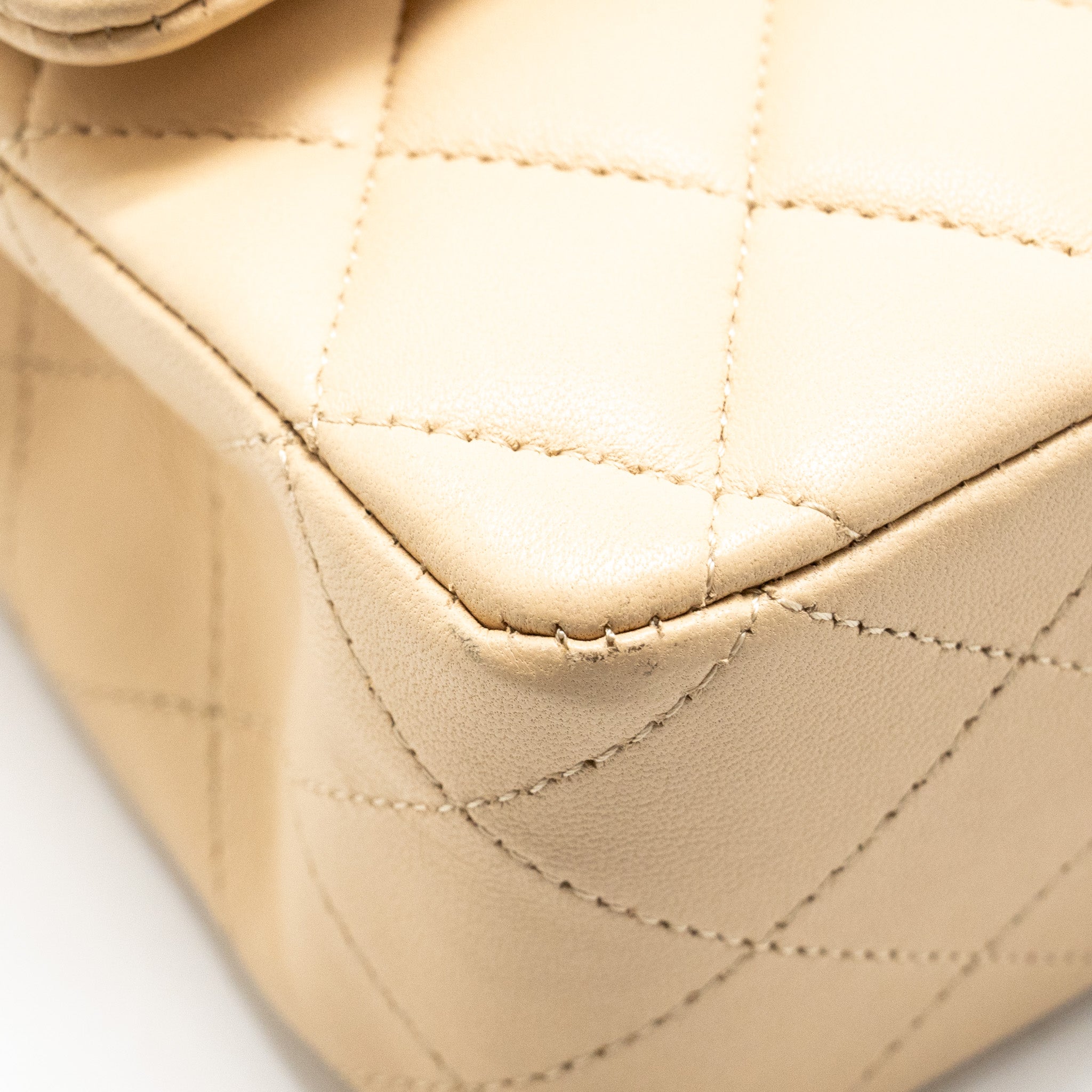 chanel-medium-classic-double-flat-bag-lambskin-beige-ghw