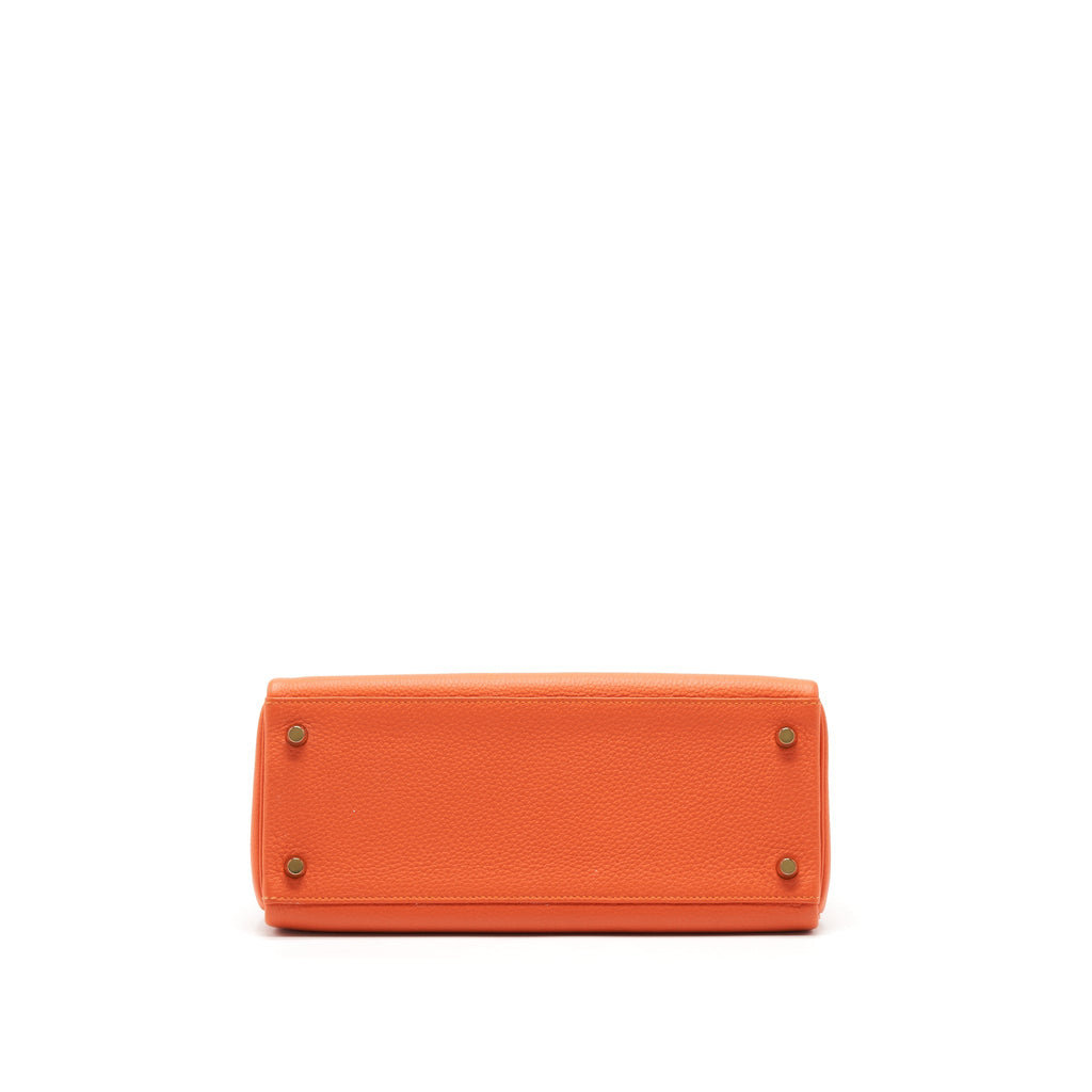 hermes-kelly-28-9j-veau-togo-ghw-stamp-t-with-an-extra-twilly