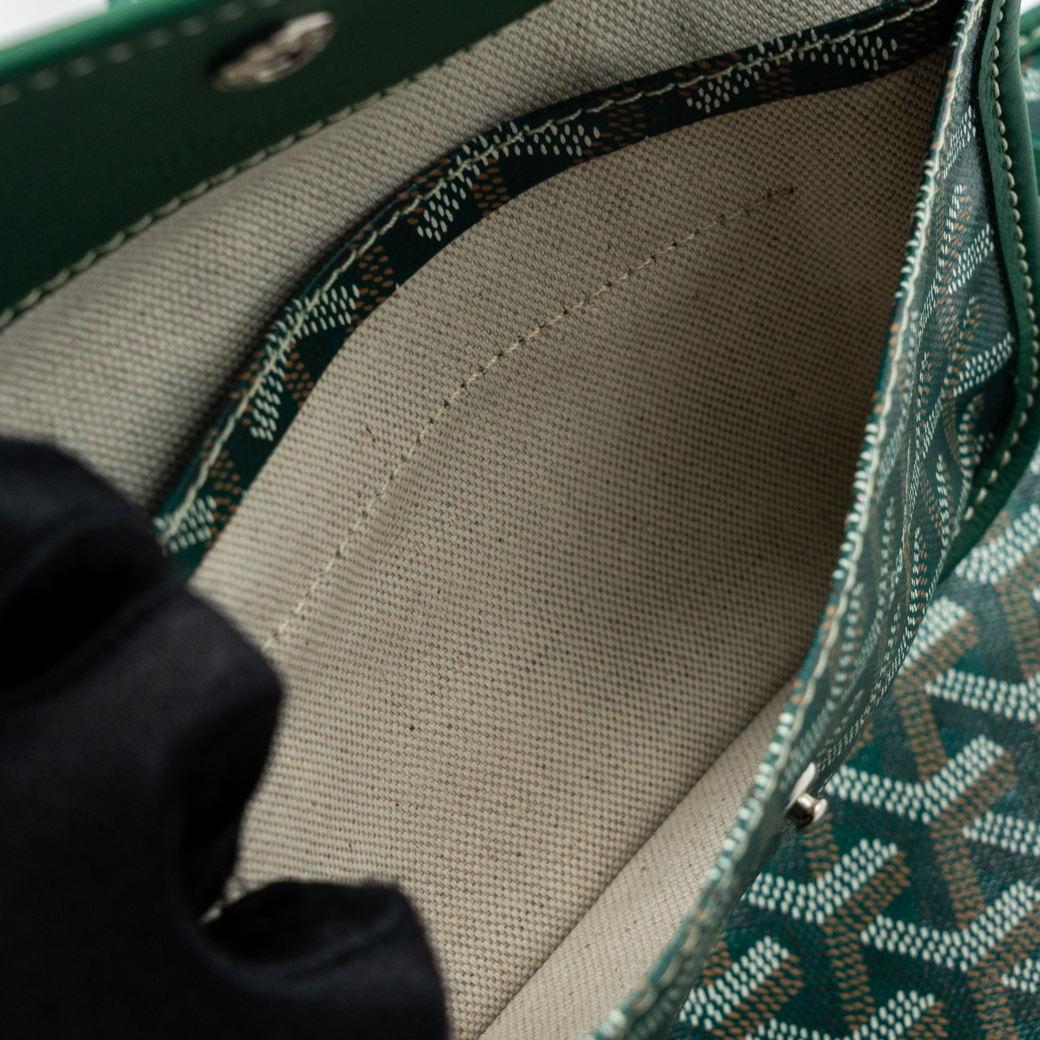 goyard-saint-louis-pm-tote-bag-goyardine-canvas-green-shw