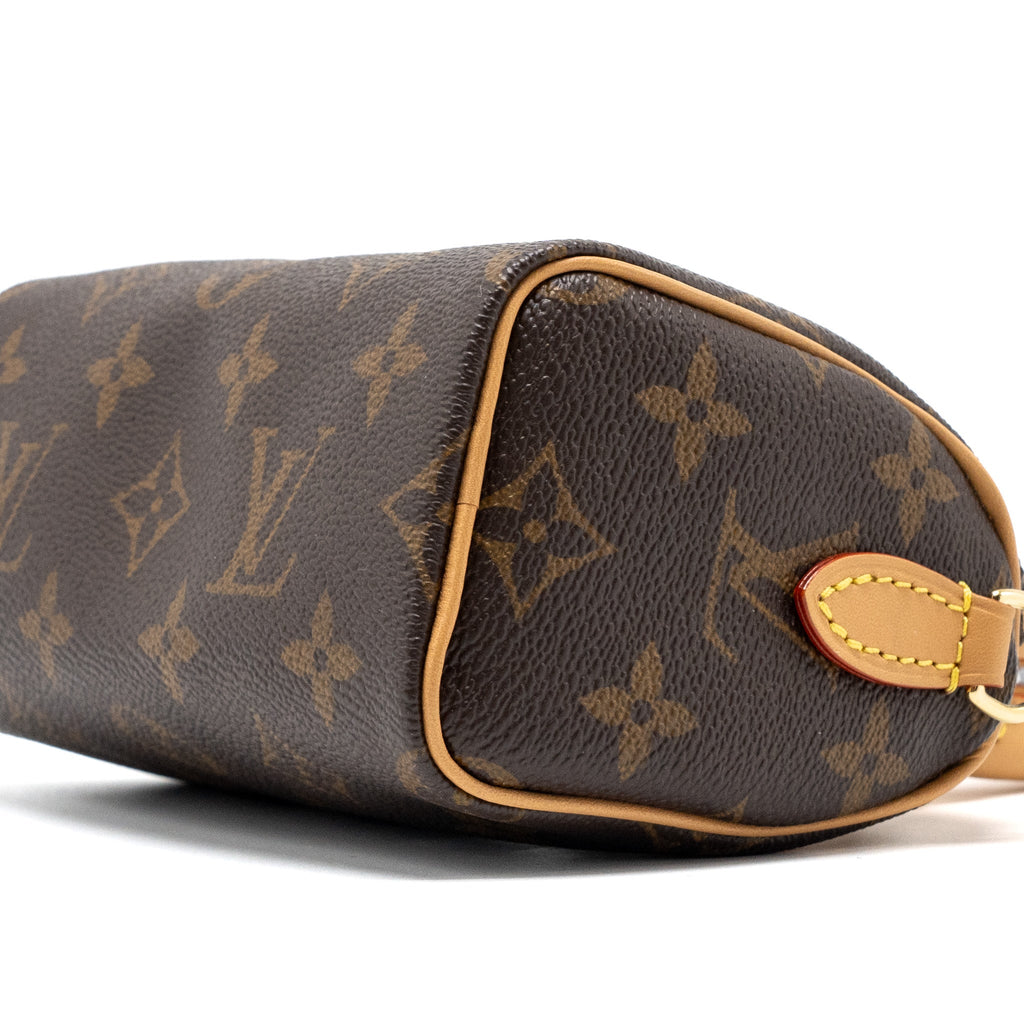 louis-vuitton-nano-speedy-monogram-canvas-ghw-7