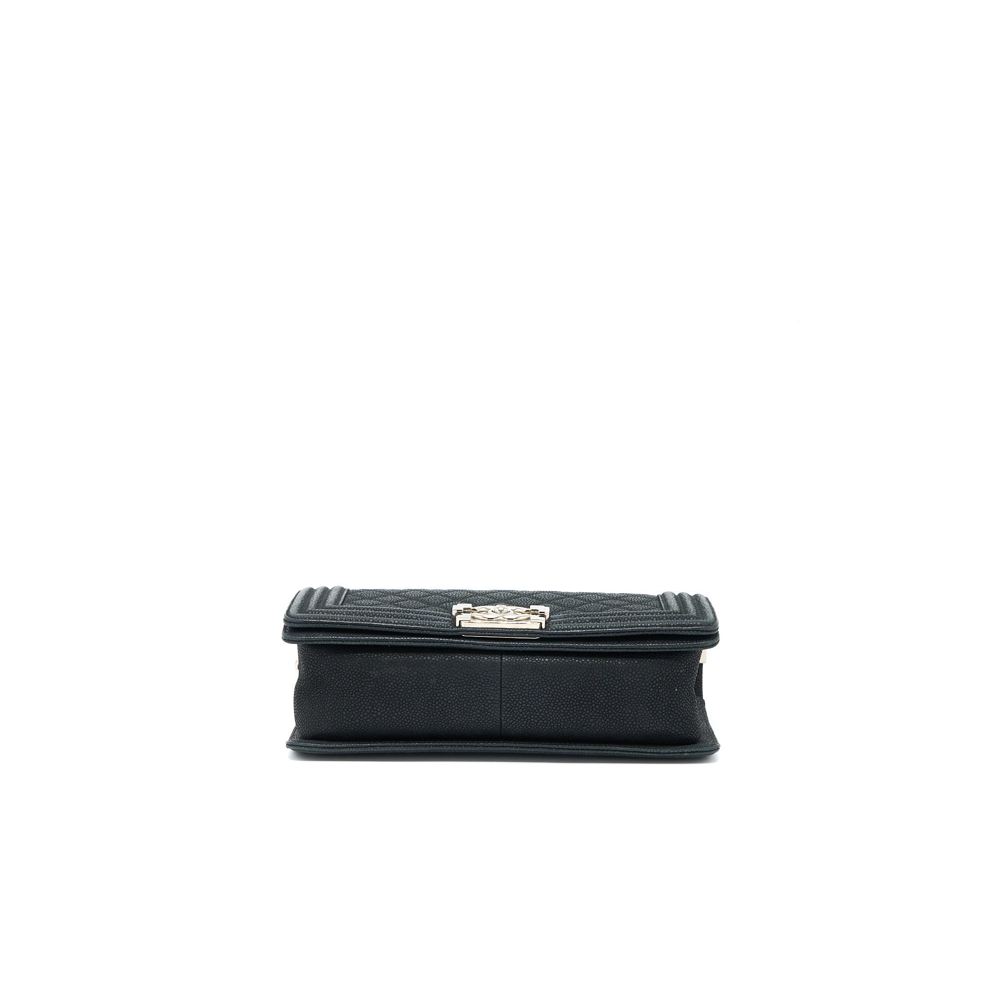 chanel-medium-boy-bag-grained-calfskin-black-shw