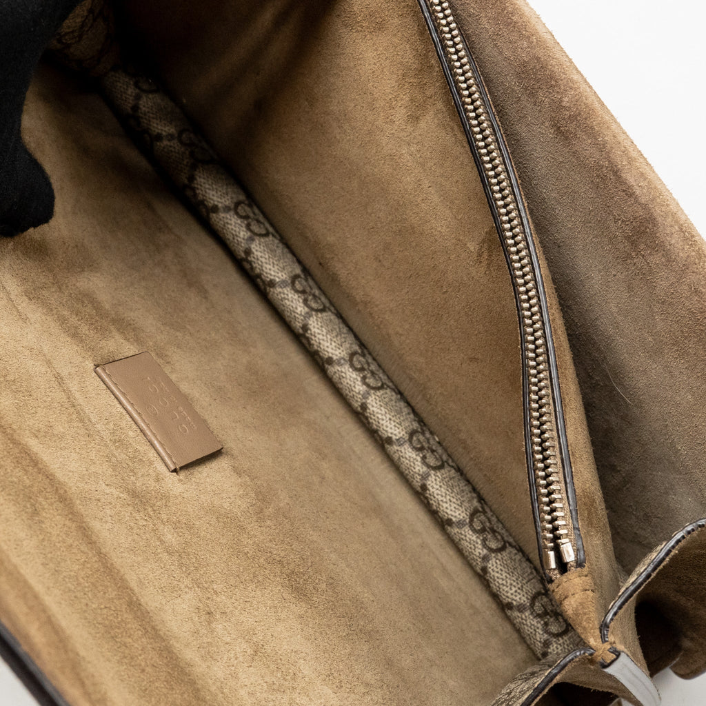 gucci-small-dionysus-shoulder-bag-gg-supreme-canvas-suede-brown-shw-1