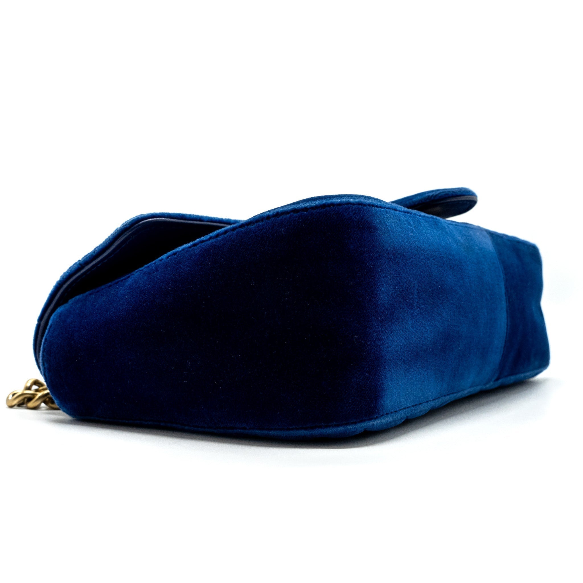 gucci-gg-marmont-shoulder-bag-velvet-blue-ghw-g-g-18124