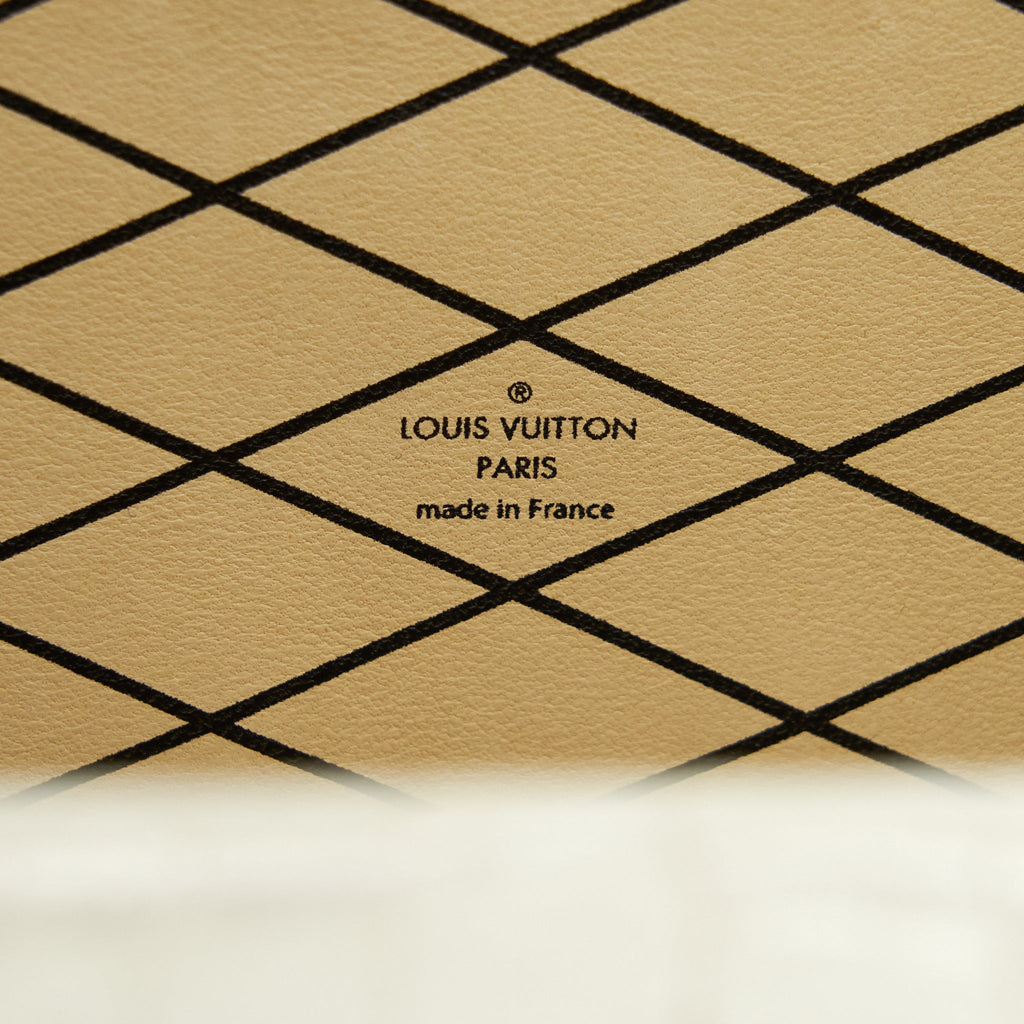 louis-vuitton-petite-malle-white-niloticus-crocodile-leather-ghw