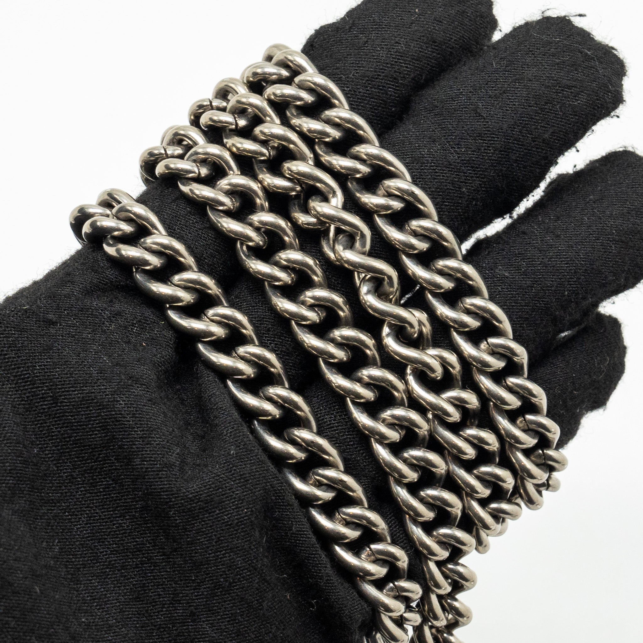 gucci-flap-wallet-on-chain-calfskin-black-shw