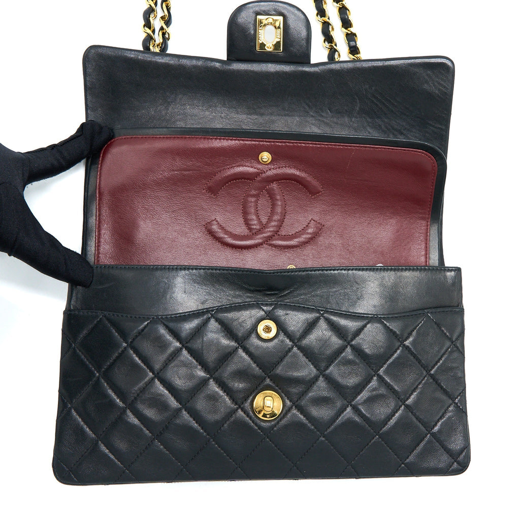 chanel-vintage-flap-bag-lambskin-black-ghw-1