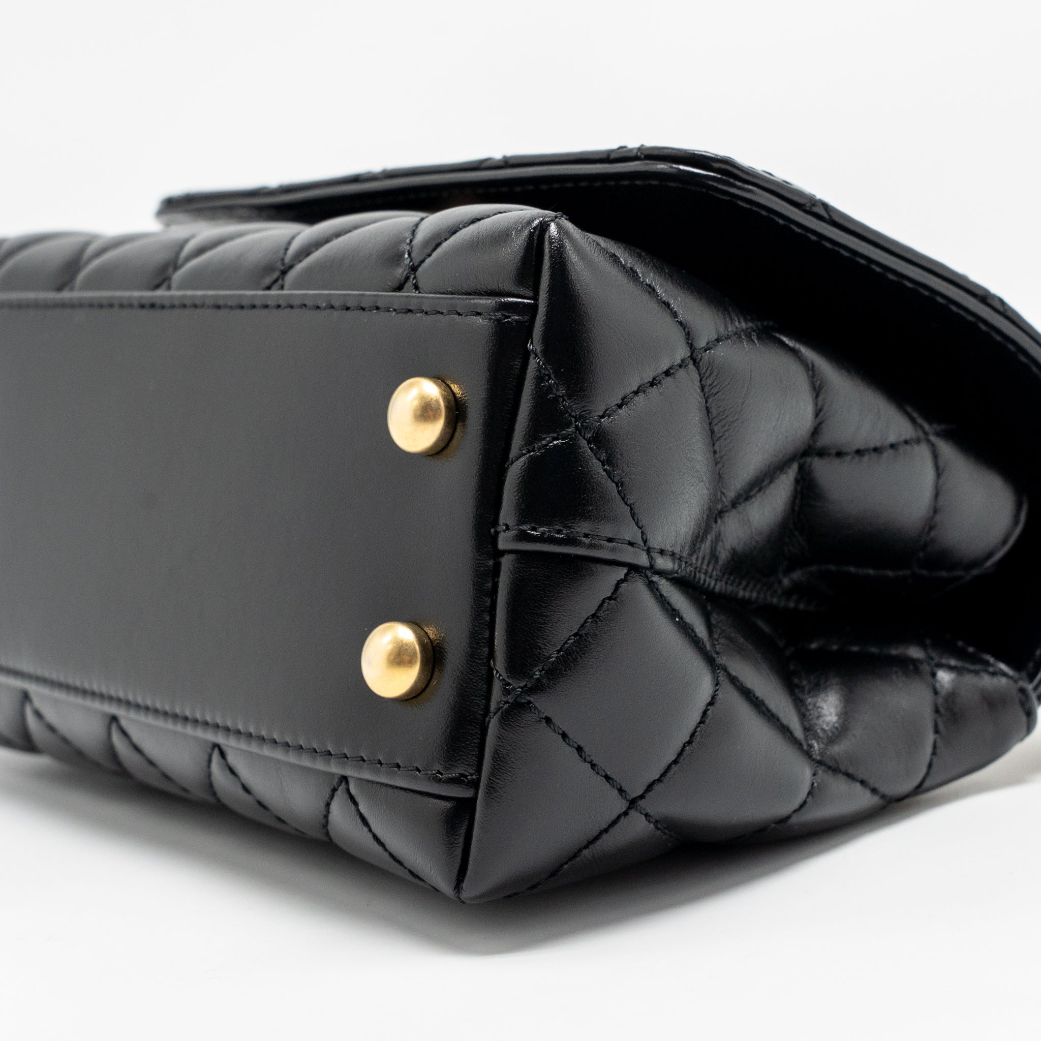 chanel-detailed-metal-top-handle-mini-coco-handle-flap-bag-shiny-calfskin-black-ghw-microchip