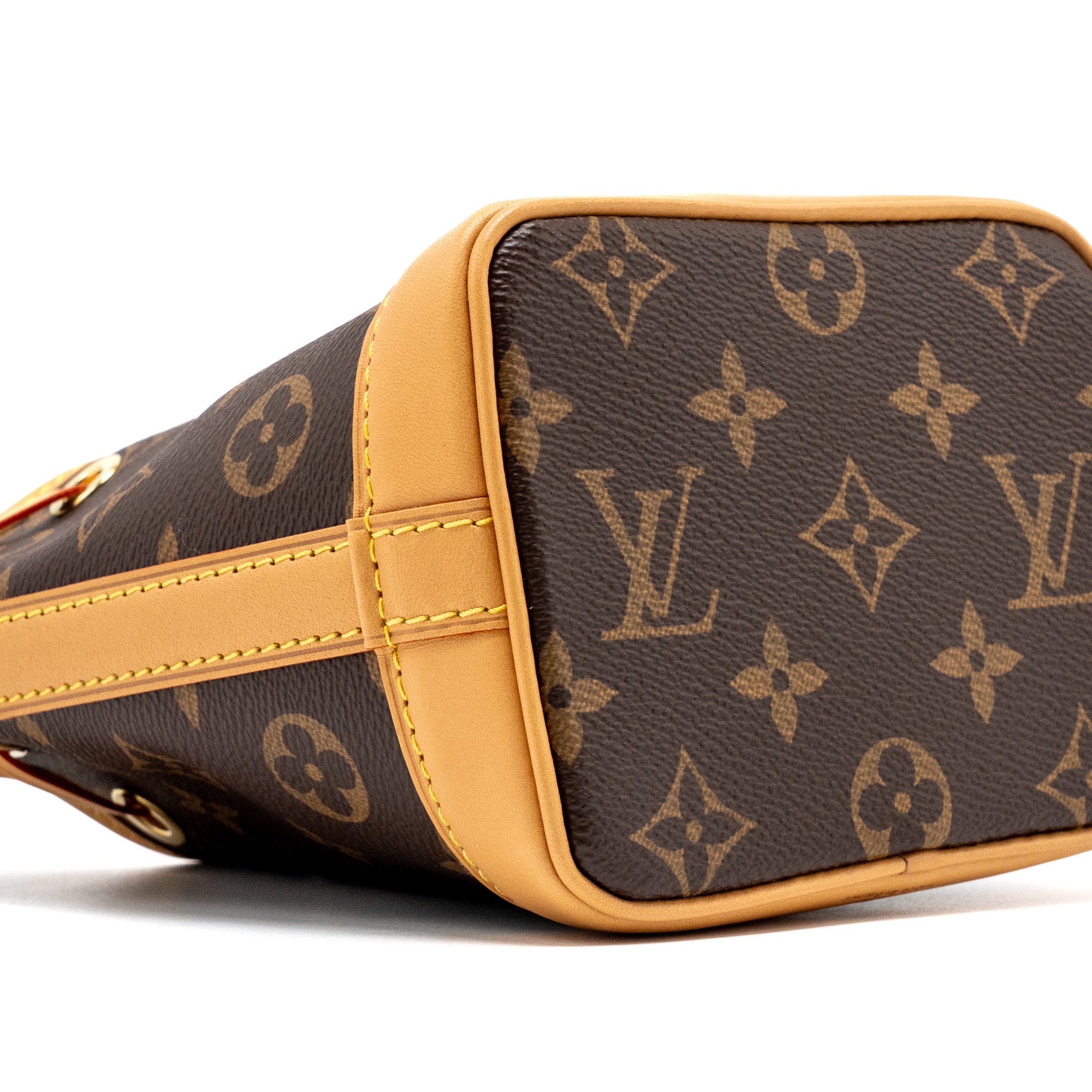 louis-vuitton-nano-noe-monogram-canvas-ghw-12