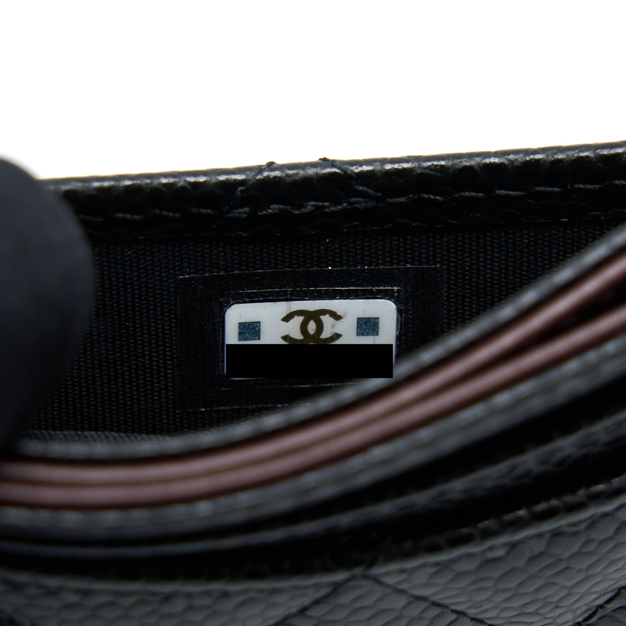 chanel-class-quilted-card-holder-caviar-black-ghw