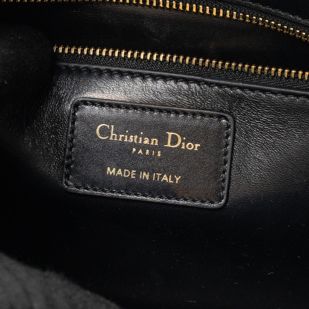 dior-medium-30-montaigne-flap-bag-calfskin-black-ghw