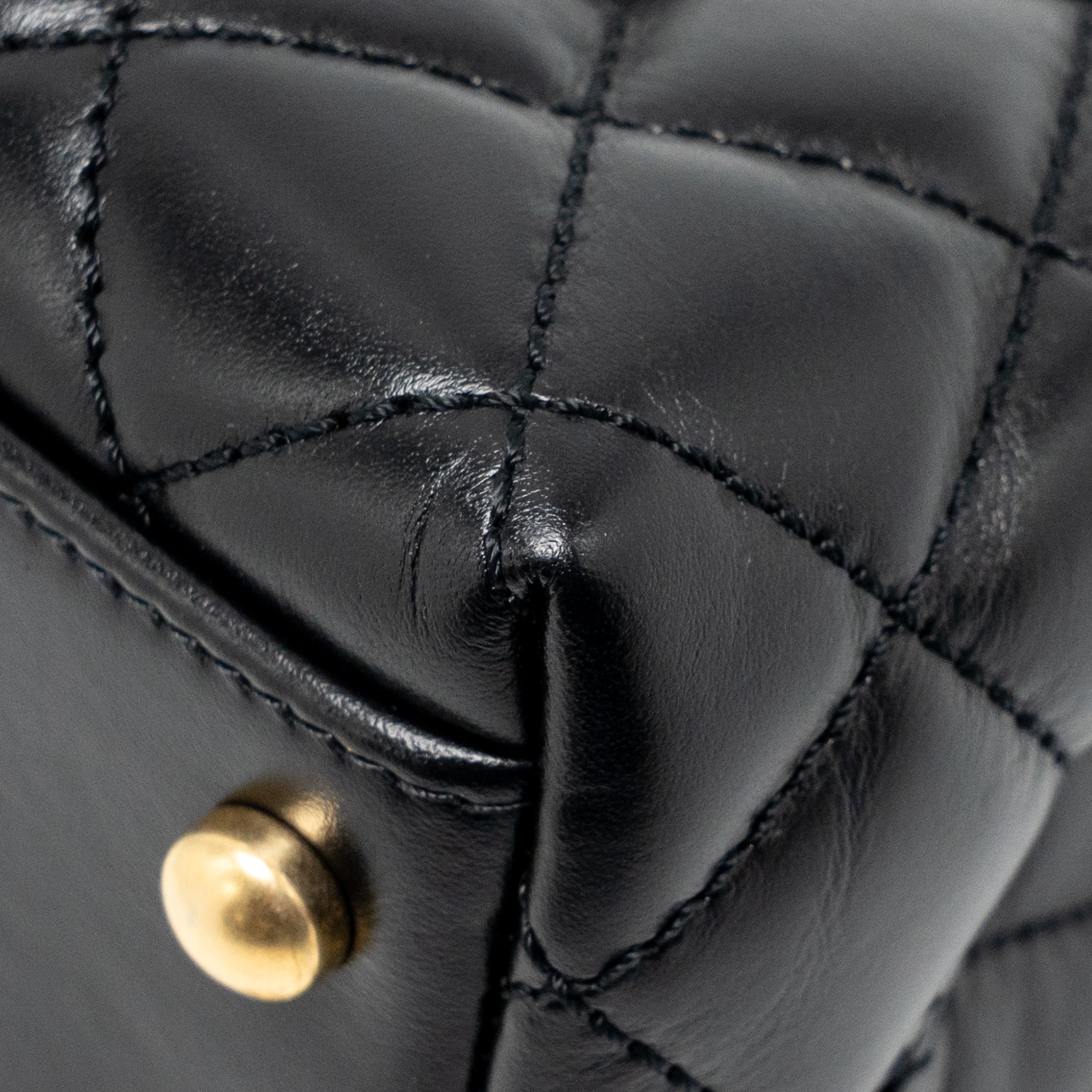 chanel-detailed-metal-top-handle-mini-coco-handle-flap-bag-shiny-calfskin-black-ghw-microchip