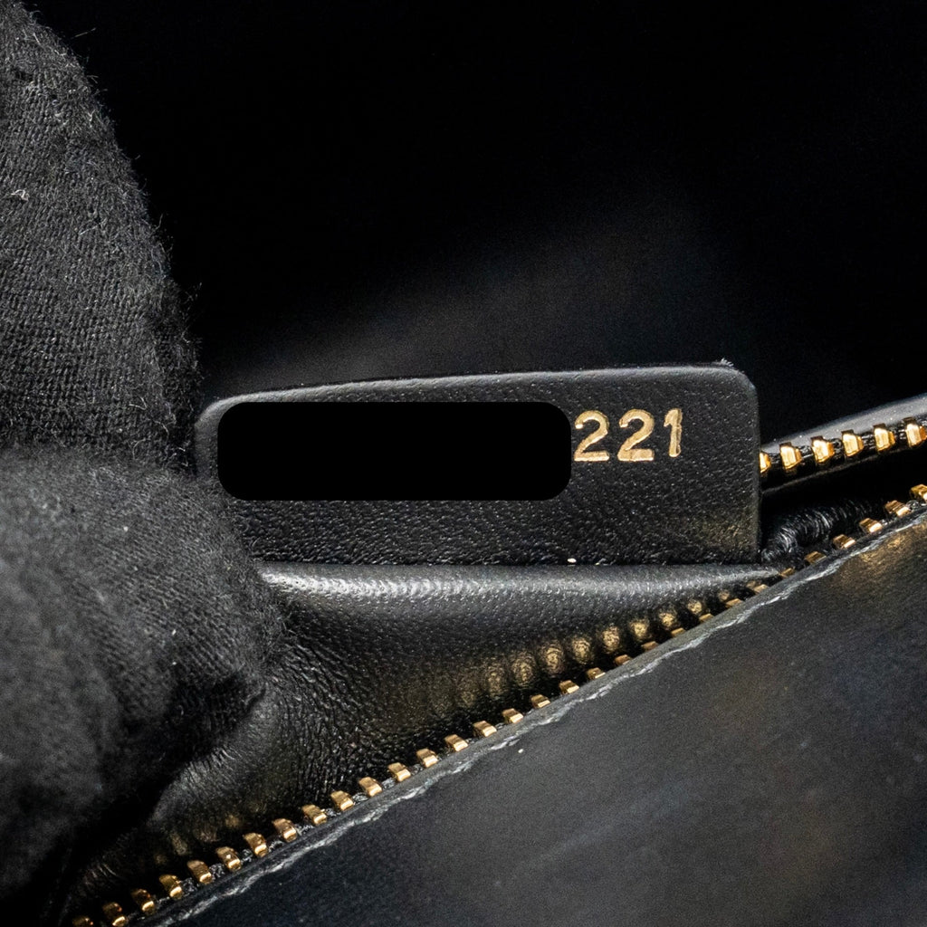 dior-medium-30-montaigne-flap-bag-calfskin-black-ghw