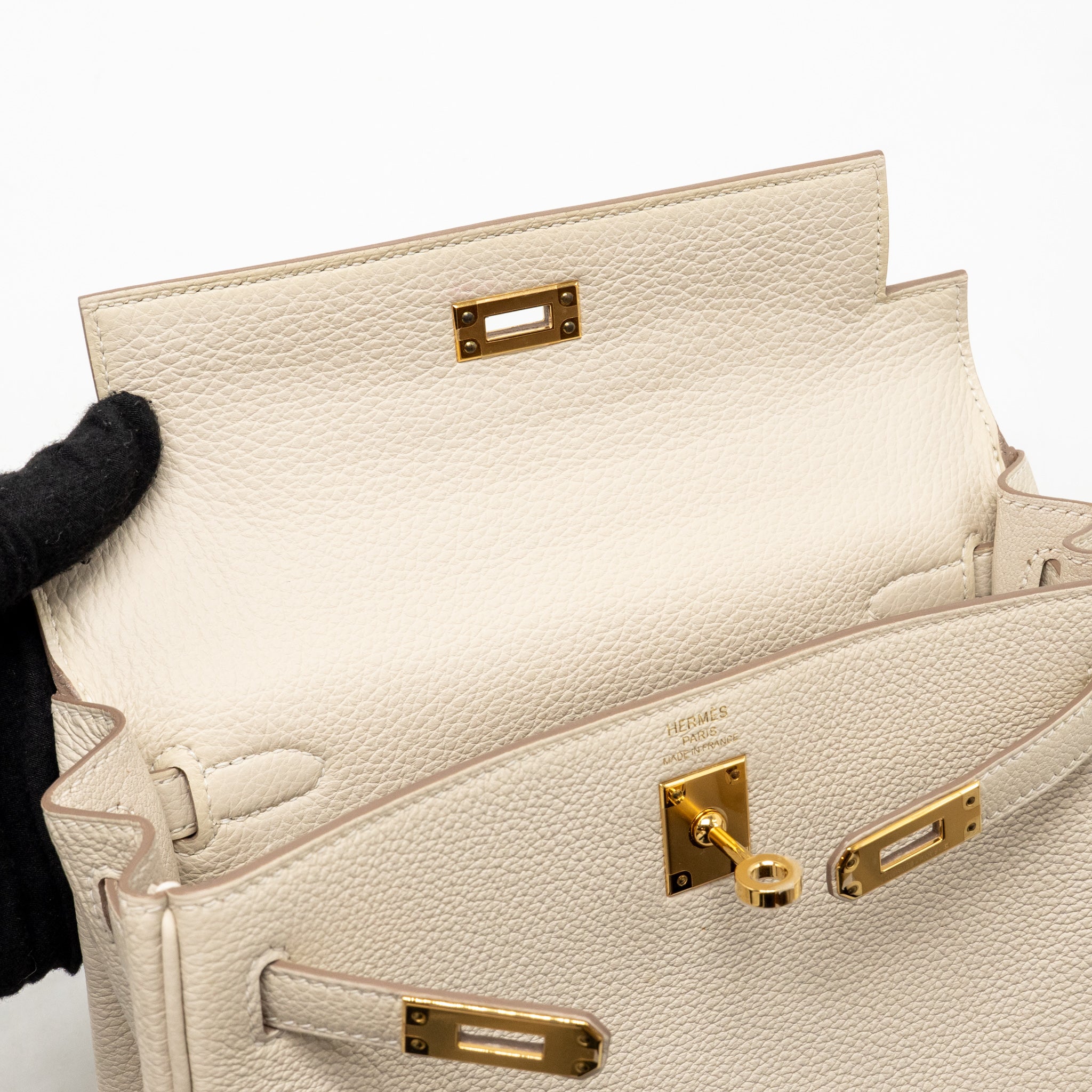 hermes-kelly-25-togo-craie-ghw-stamp-z