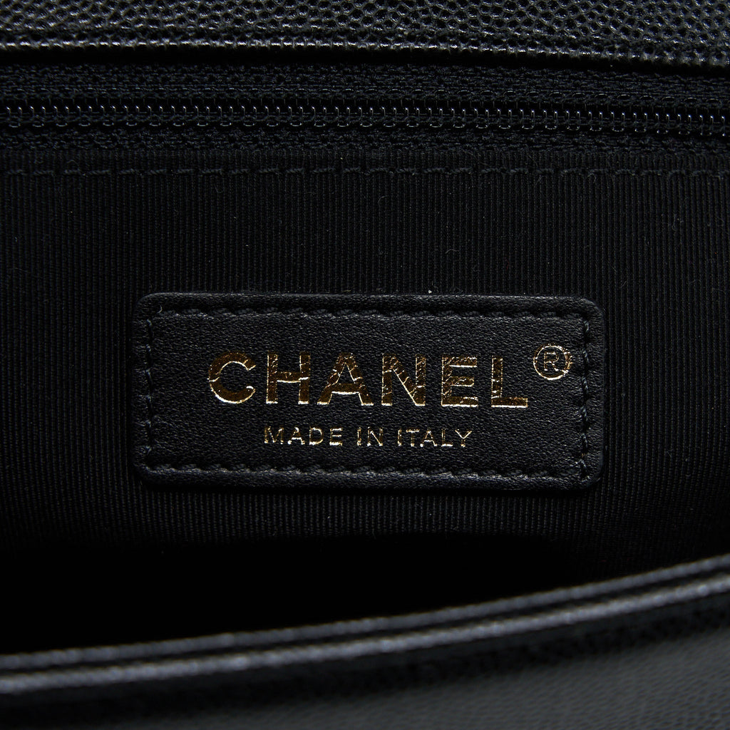 chanel-boy-bag-28cm-caviar-black-brushed-ghw