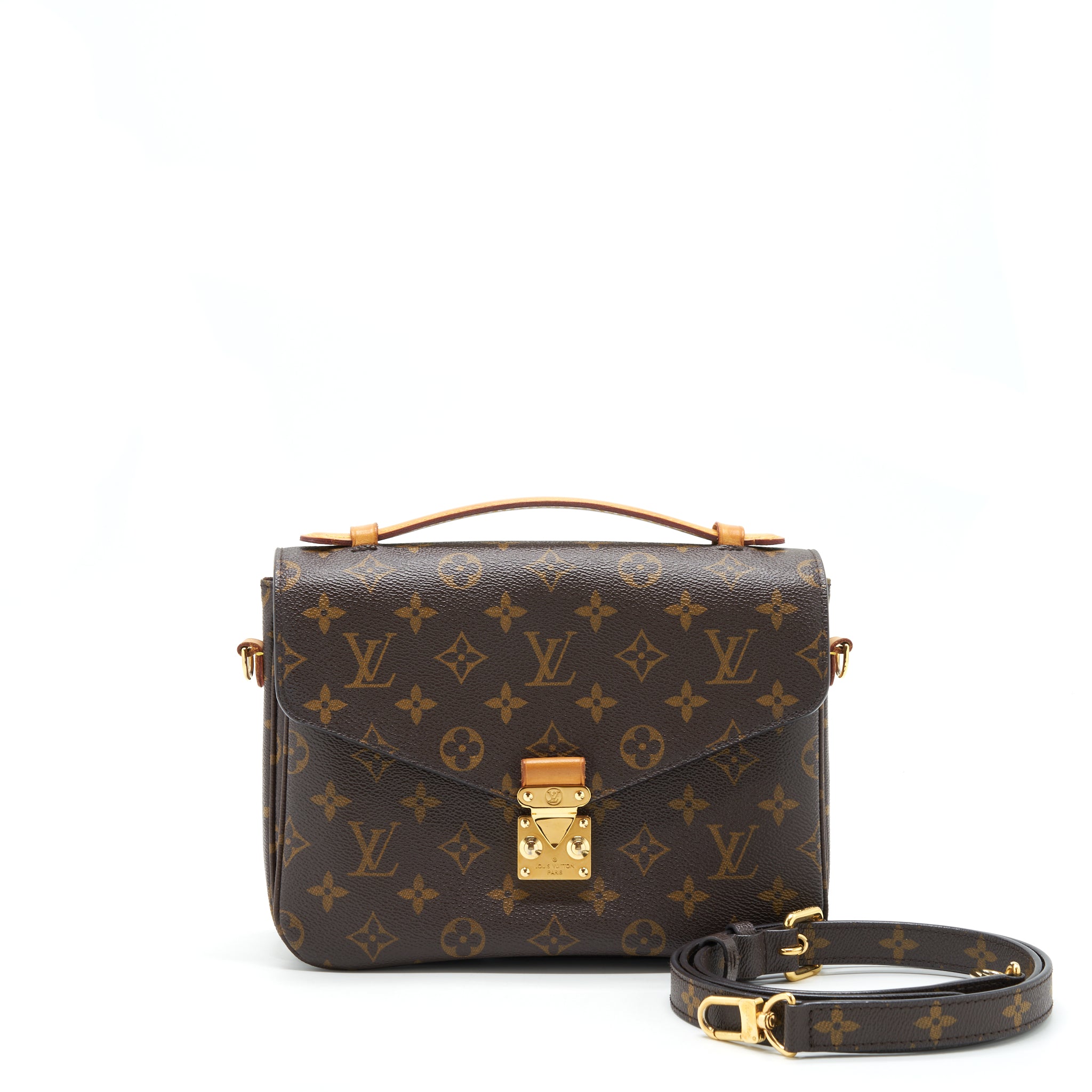 louis-vuitton-pochette-metis-monogram-canvas-year-2015