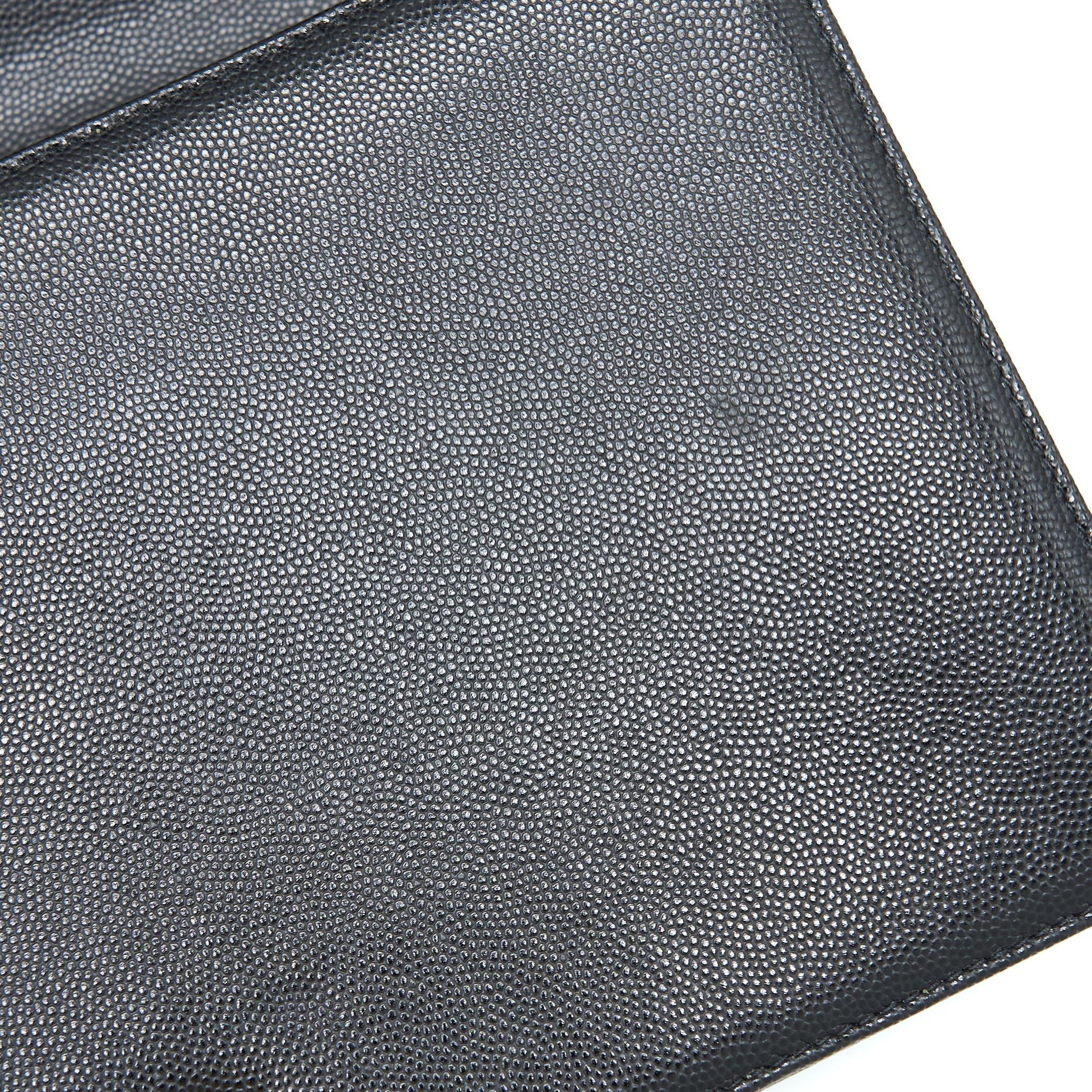 chanel-boy-bag-28cm-caviar-black-brushed-ghw