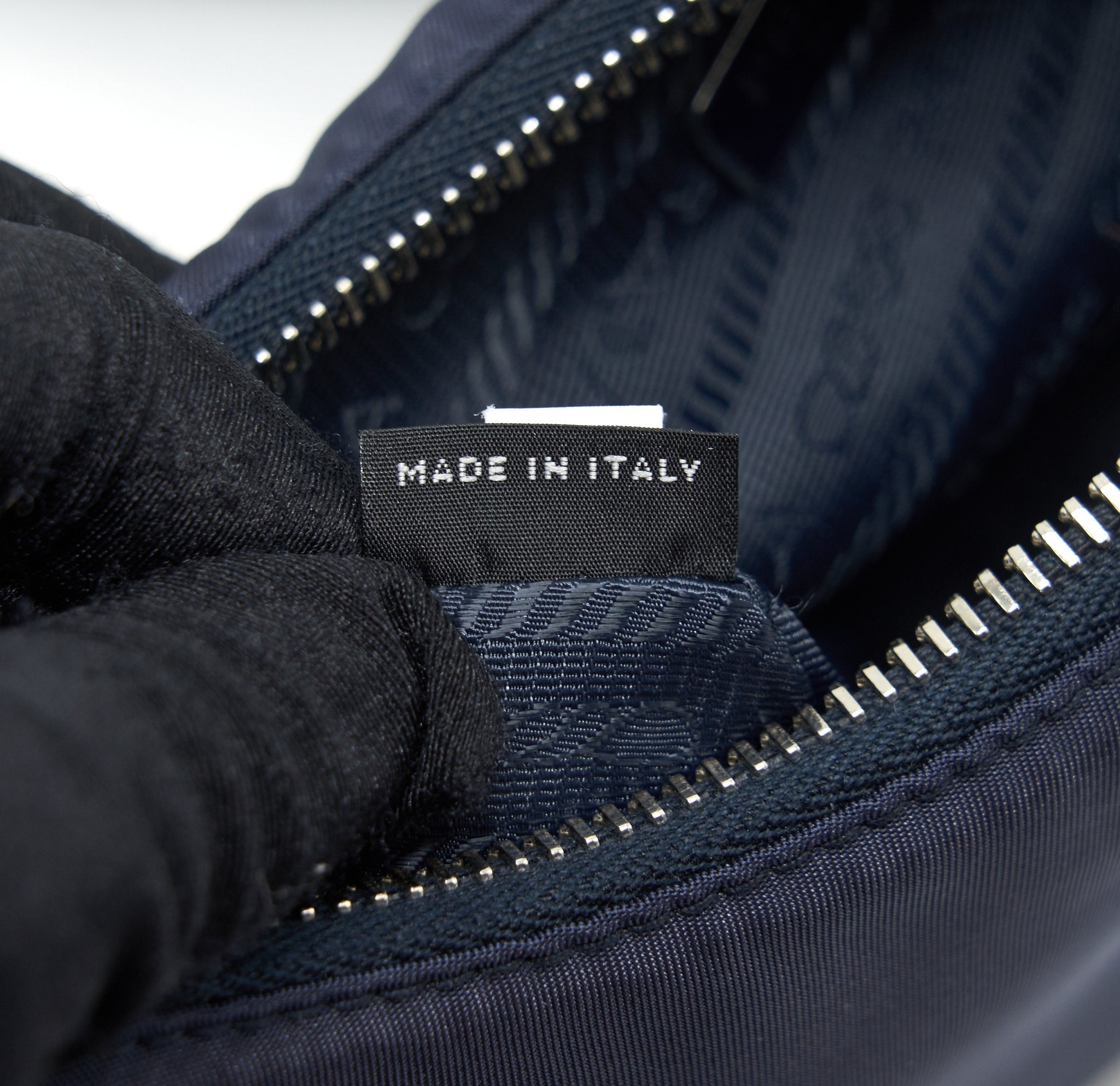 prada-2005-re-edition-nylon-indigo-blue-shoulder-bag