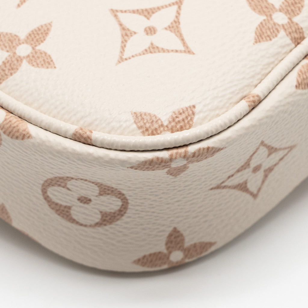 louis-vuitton-ivy-wallet-on-chain-canvas-beige-cream-ghw
