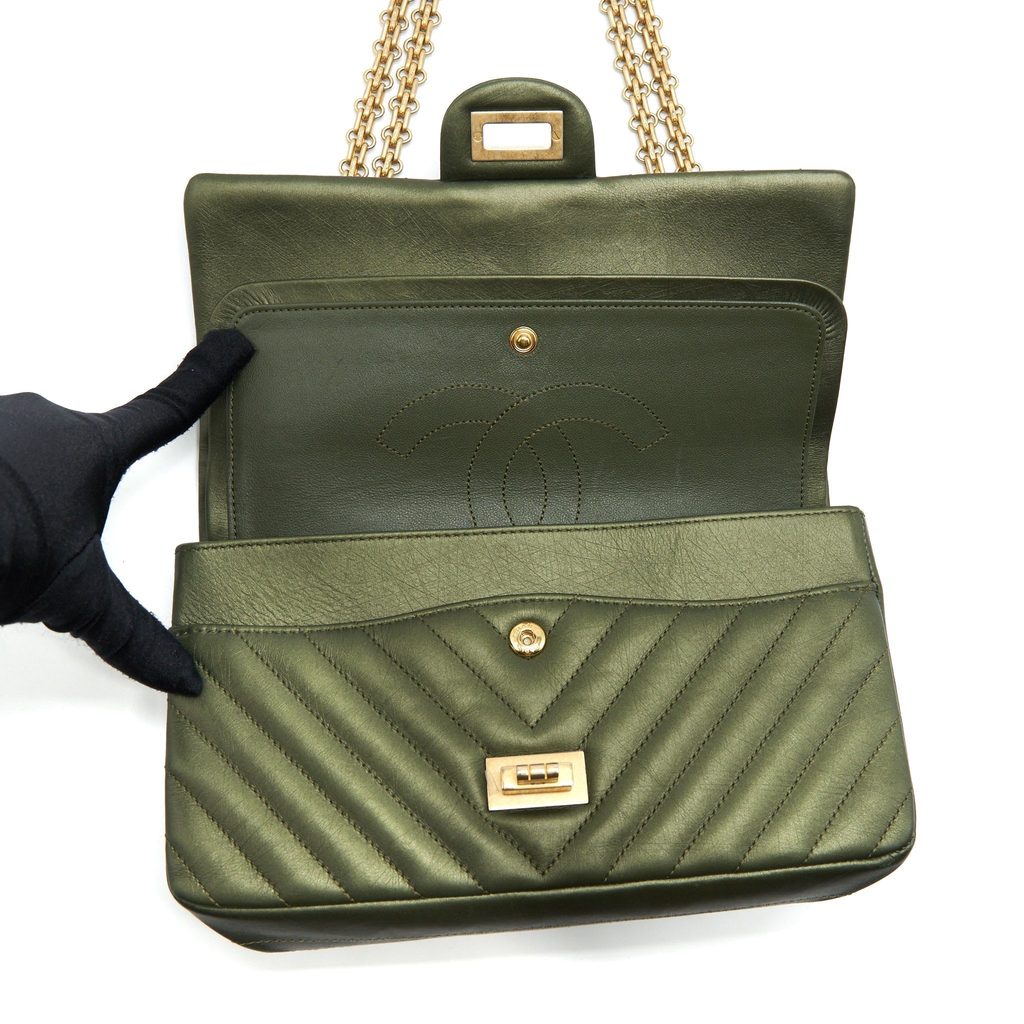 chanel-small-2-55-reissue-flap-bag-dark-green-brushed-gold-hardware