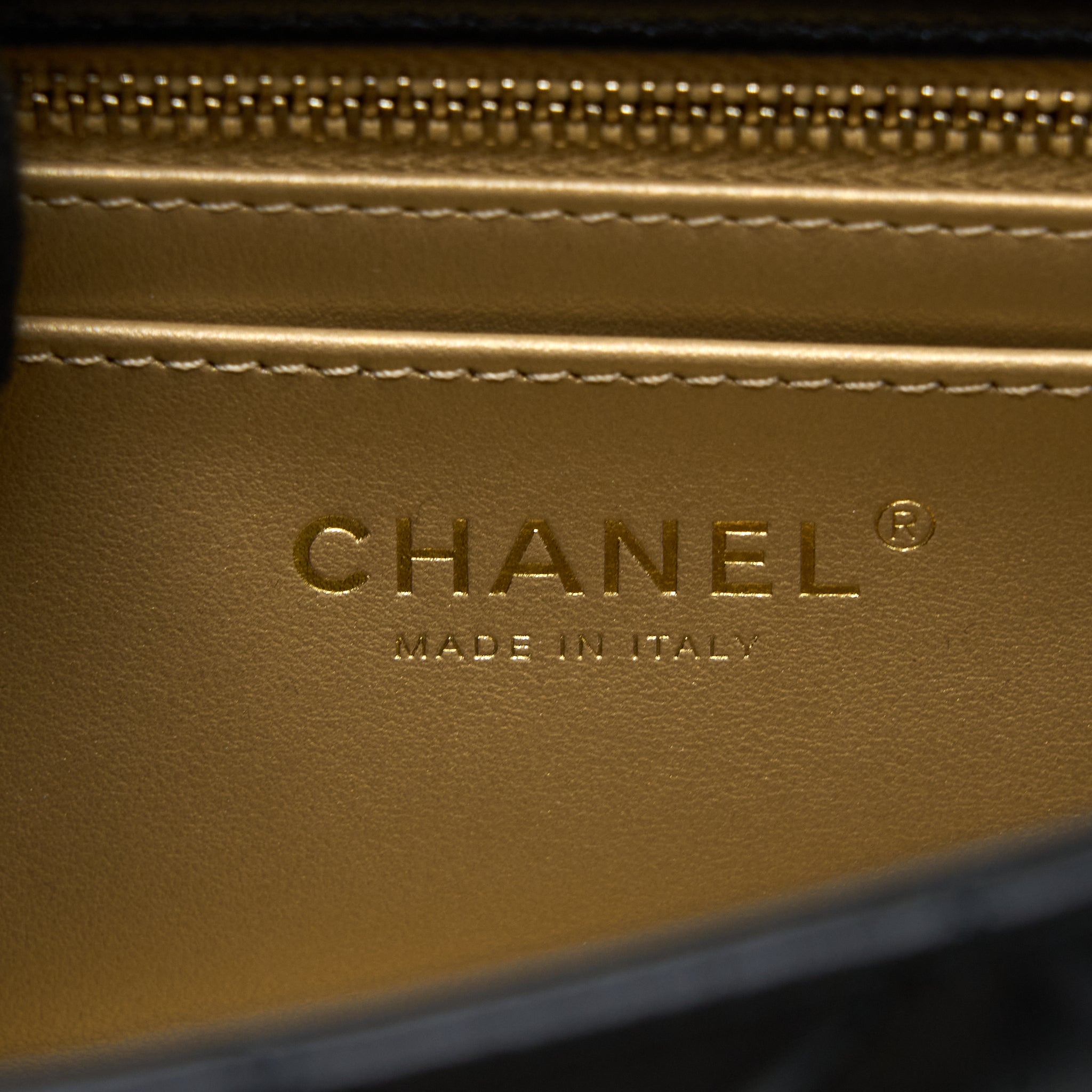 chanel-pearl-crush-mini-rectangular-flap-bag-lambskin-ghw-microchip