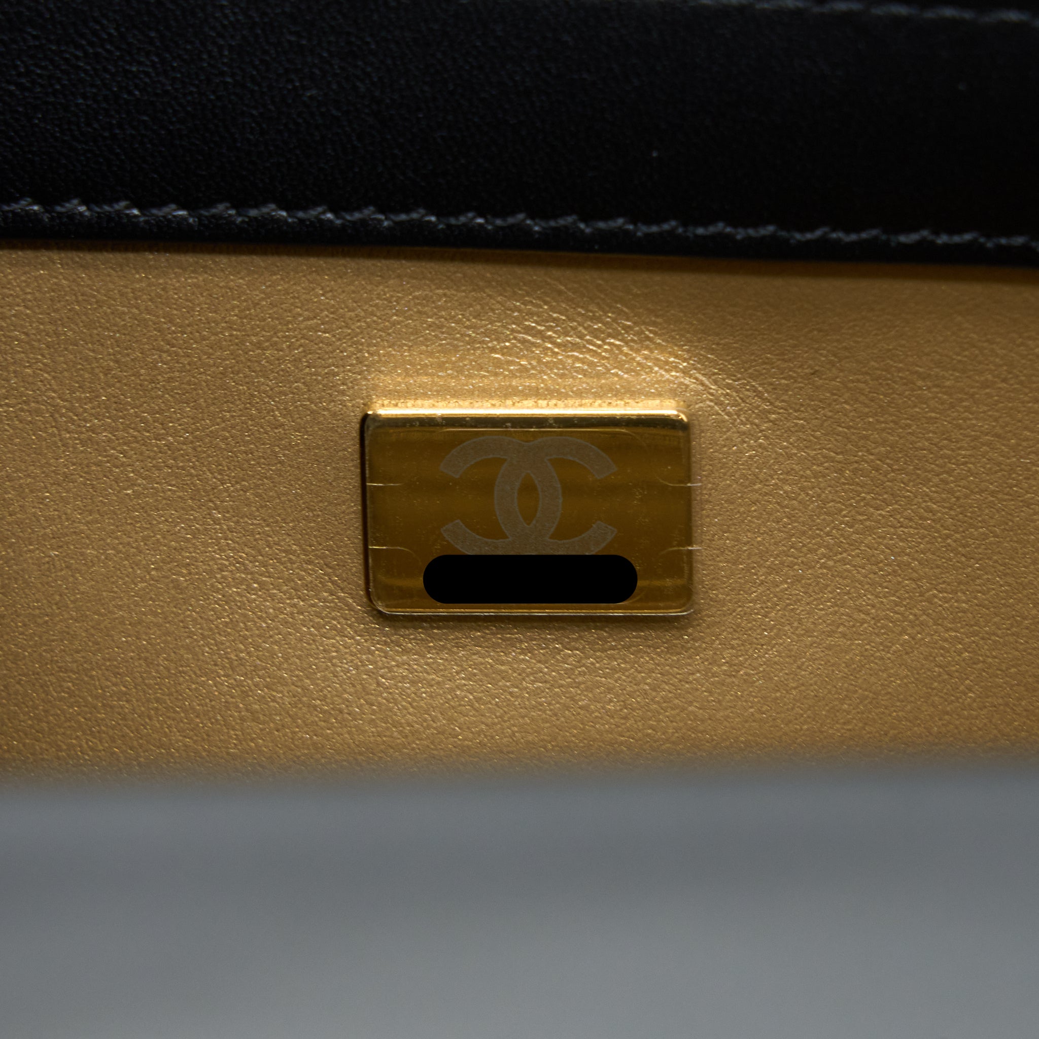 chanel-pearl-crush-mini-rectangular-flap-bag-lambskin-ghw-microchip