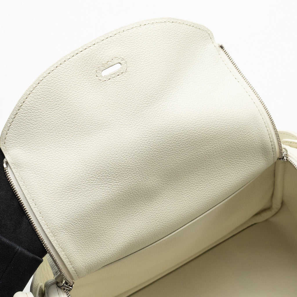 hermes-lindy-26-evercolor-blanc-shw-stamp-z-copy