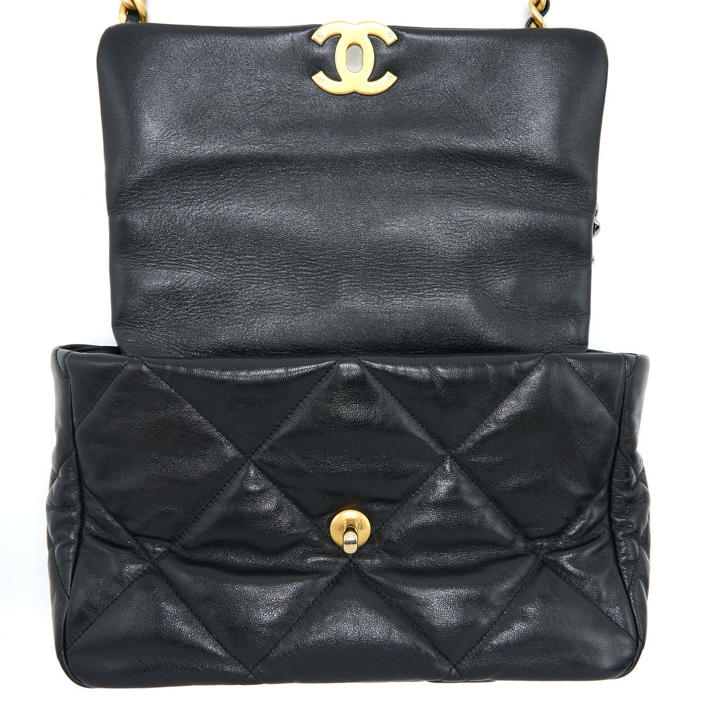 chanel-medium-19-bag-goatskin-black-multicolour-hardware