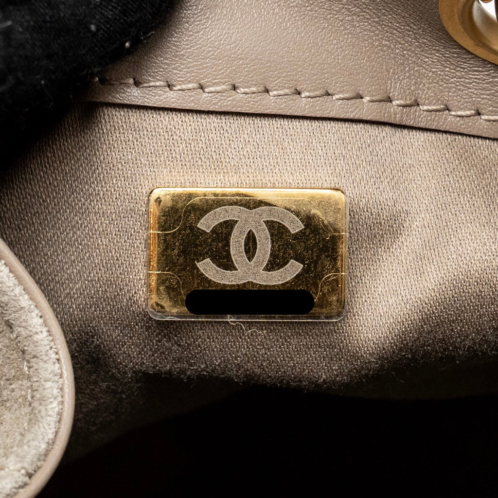 chanel-small-25-bag-suede-grey-ghw-microchip