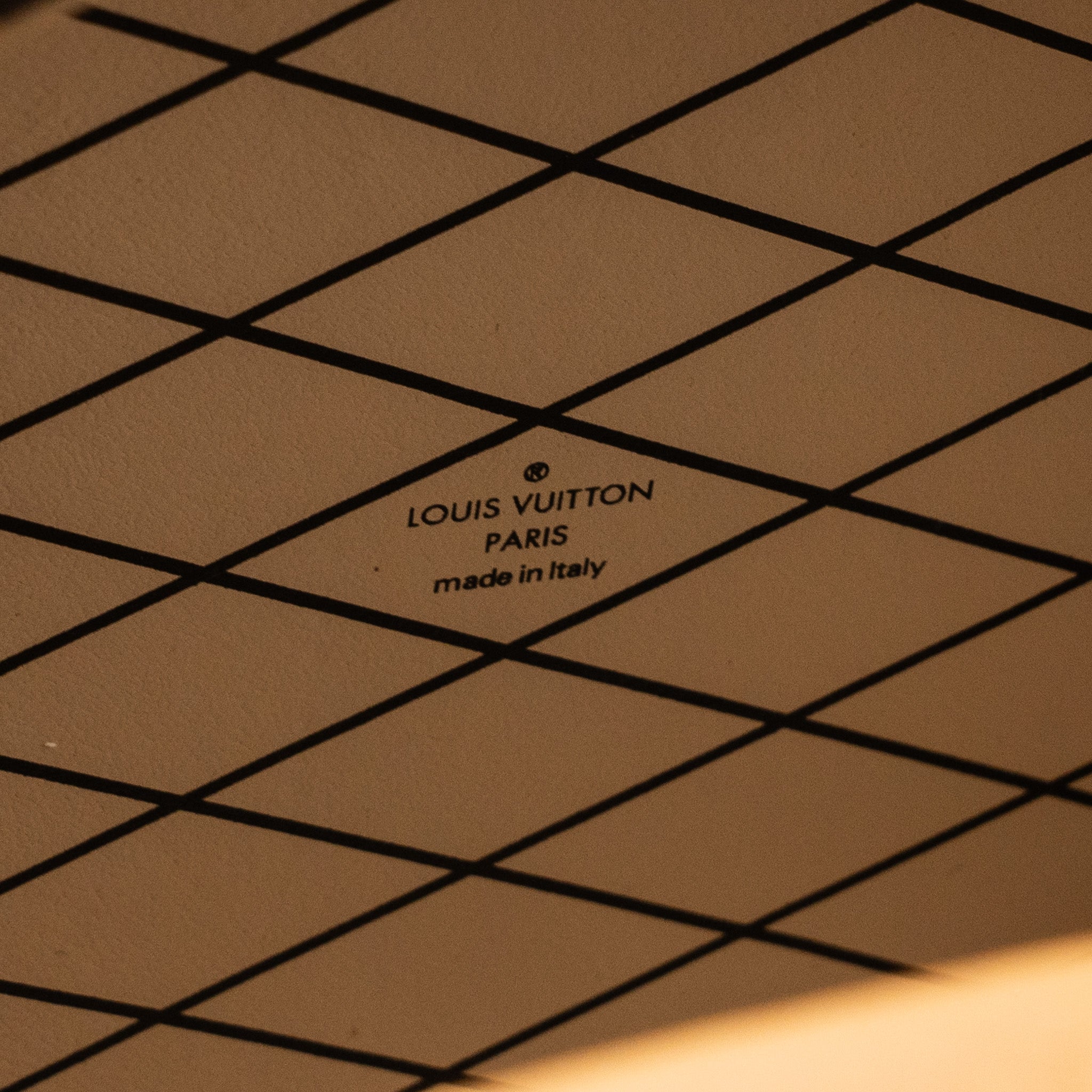 louis-vuitton-petite-boite-chapeau-monogram-canvas-ghw-4