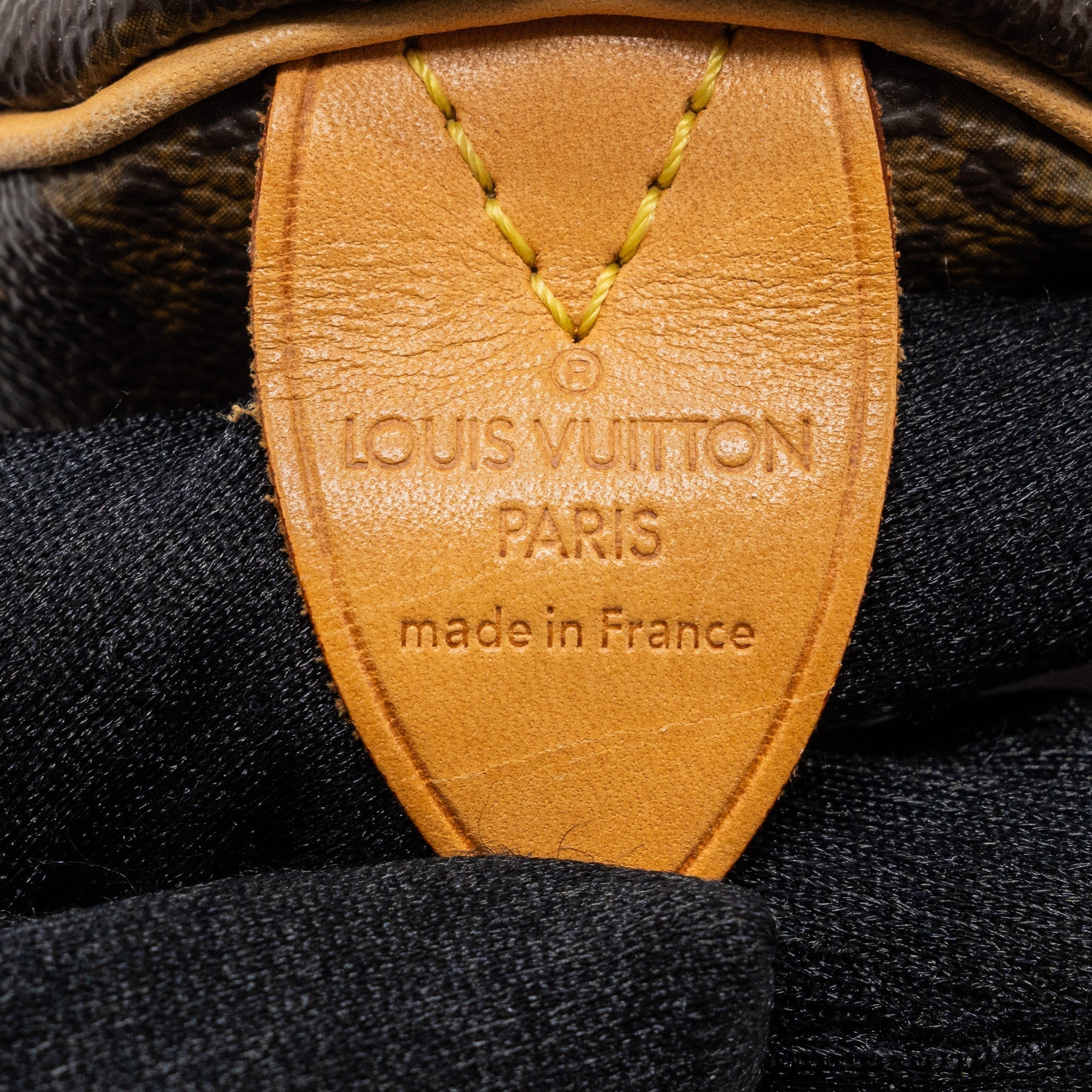 louis-vuitton-speedy-30-monogram-canvas-ghw-4