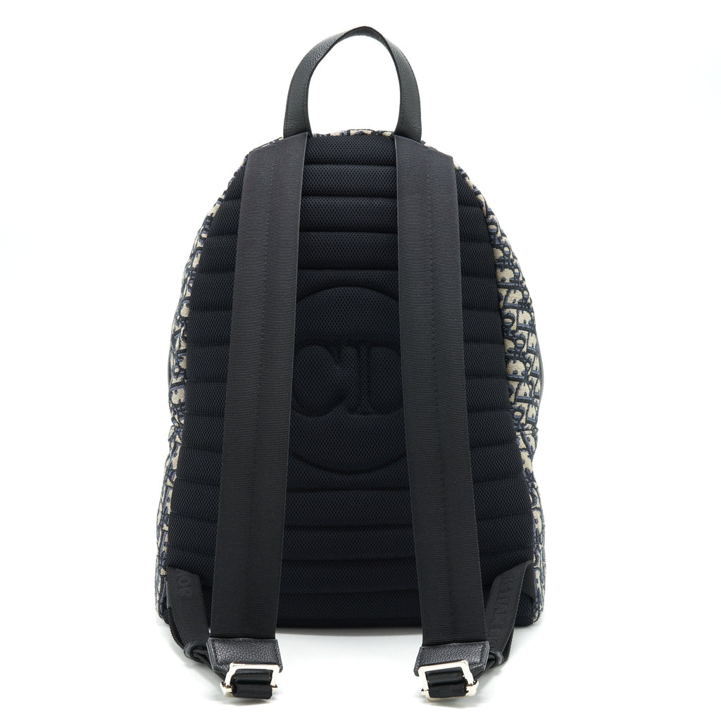 dior-rider-backpack-beige-and-black-dior-oblique-jacquard